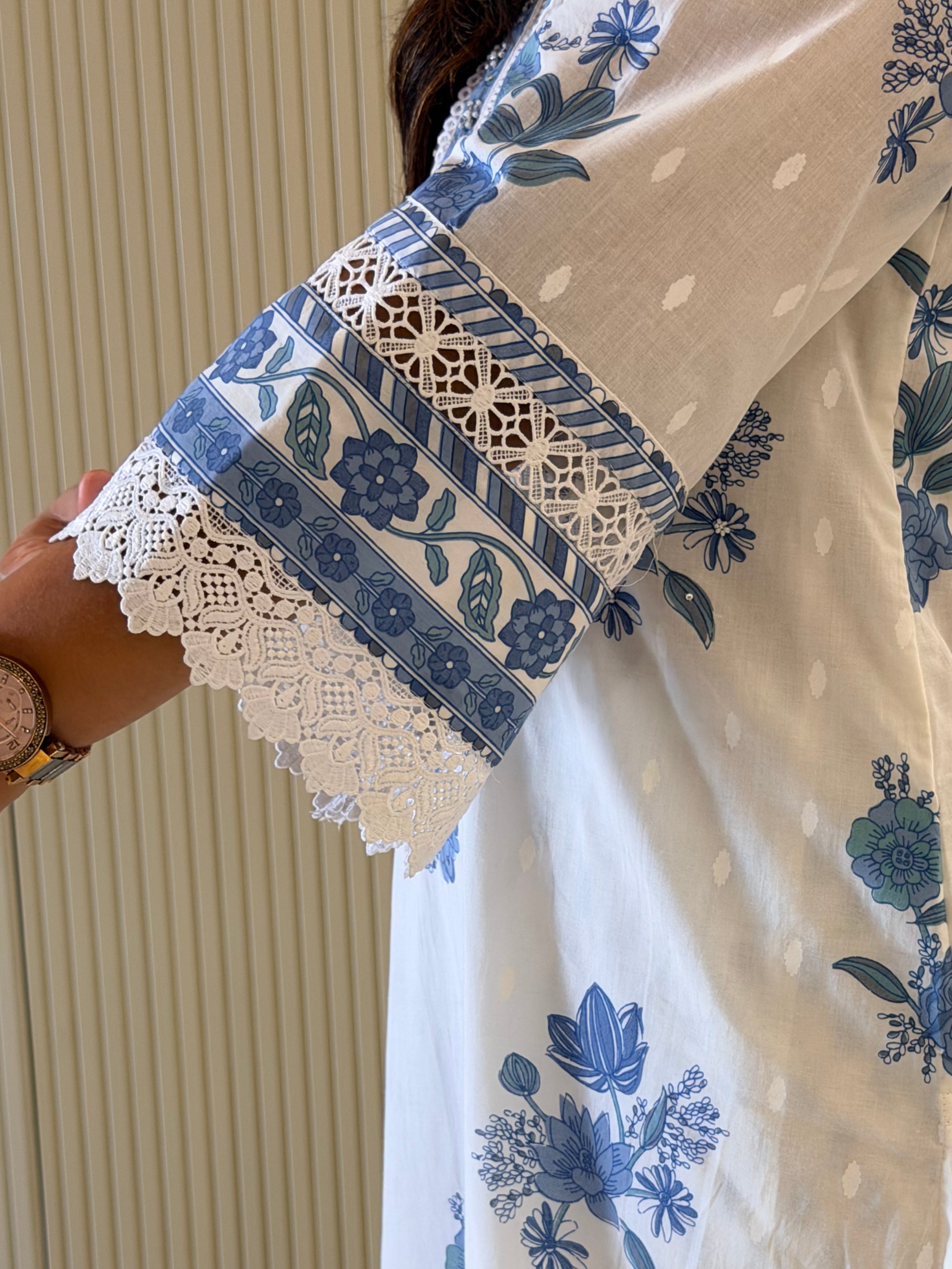 Nargis Premium Cotton HandEmbroidered Straight Dupatta Set