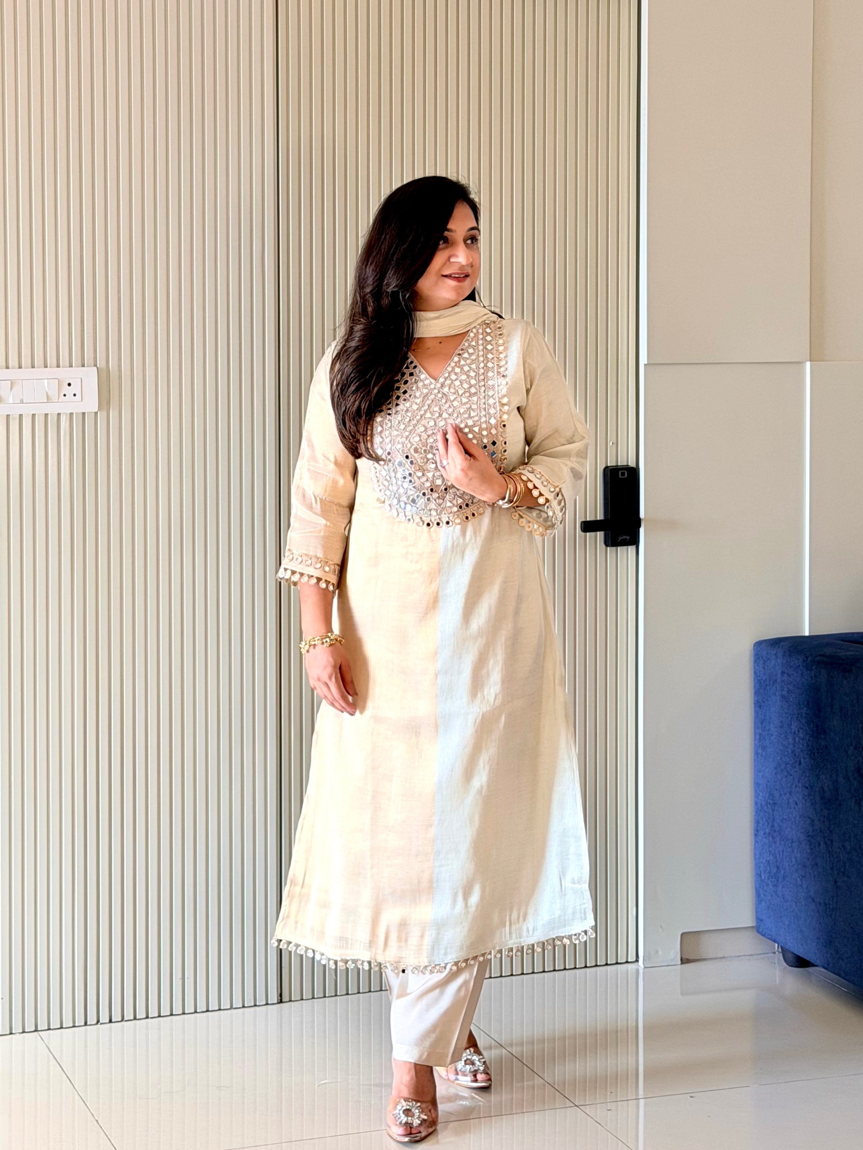 Tira Ivory Tissue Mirror Embroidered Dupatta Set