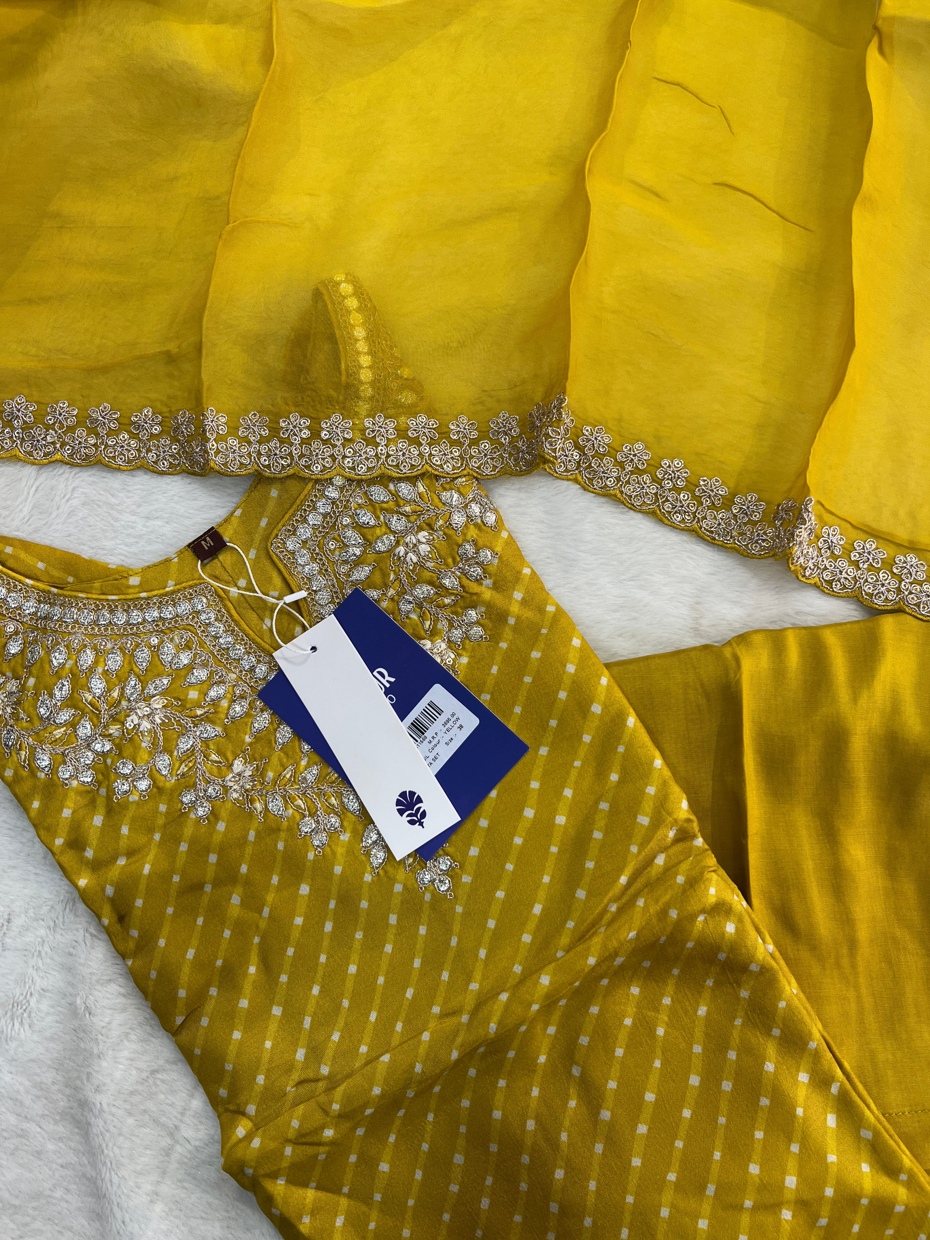 Zyra Bandhani Silk Embroidered Pant Set