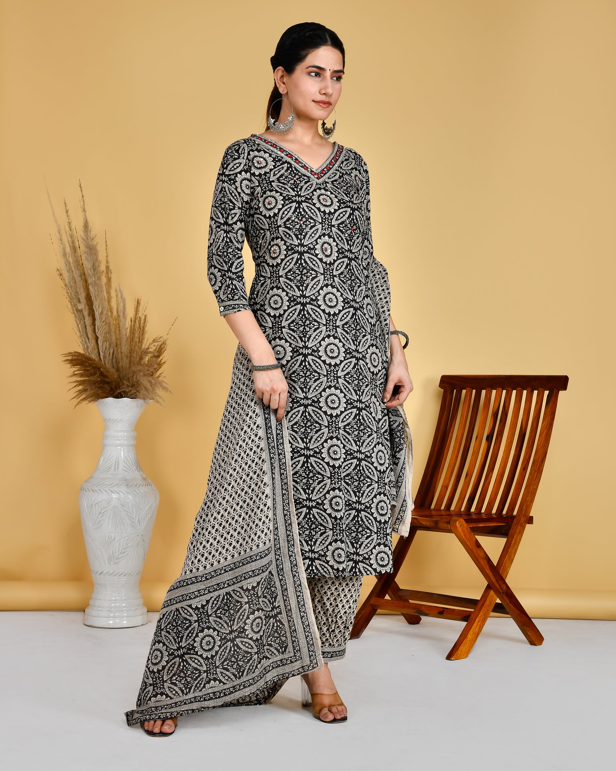 Cotton Kalamkari Afgani set with both side pockets - The Jaipur Studio