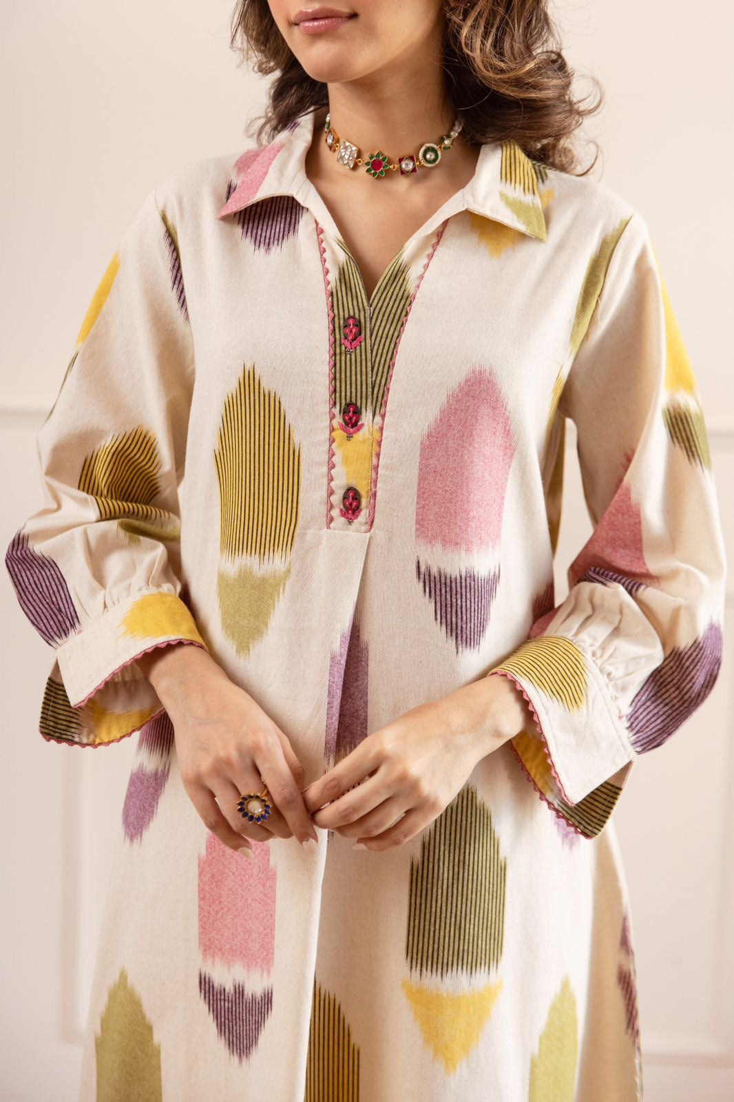 Hania Offwhite MultiColor Ikkat A-line Kurta Set