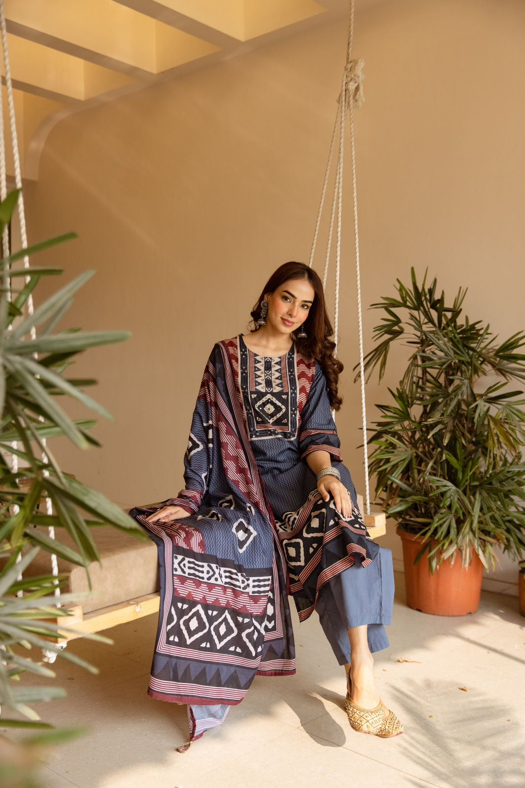 Gehna Blue Cotton Casual Embroidered Dupatta Set