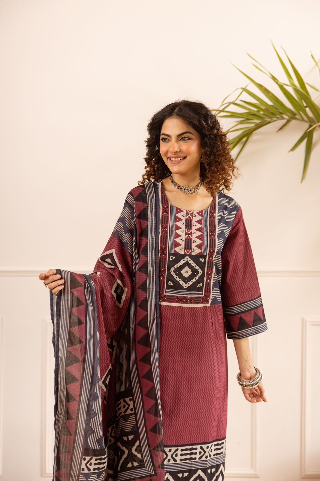 Gehna Wine Cotton Casual Embroidered Dupatta Set