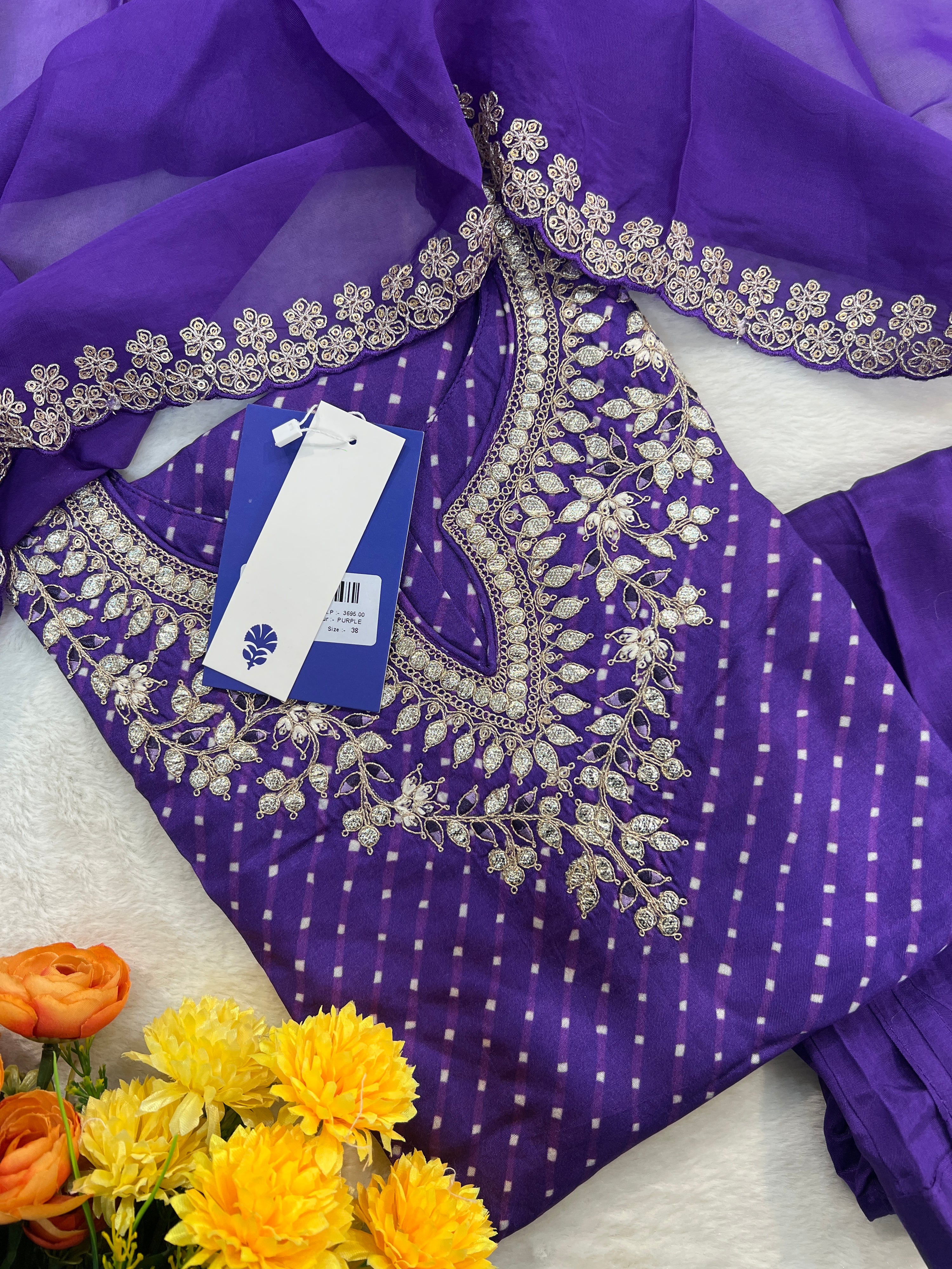 Zyra Bandhani Silk Embroidered Pant Set