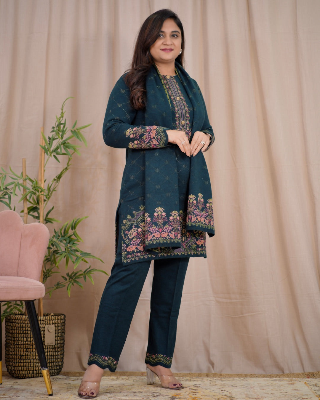 Lisha Woollen Coord Set with Stawl