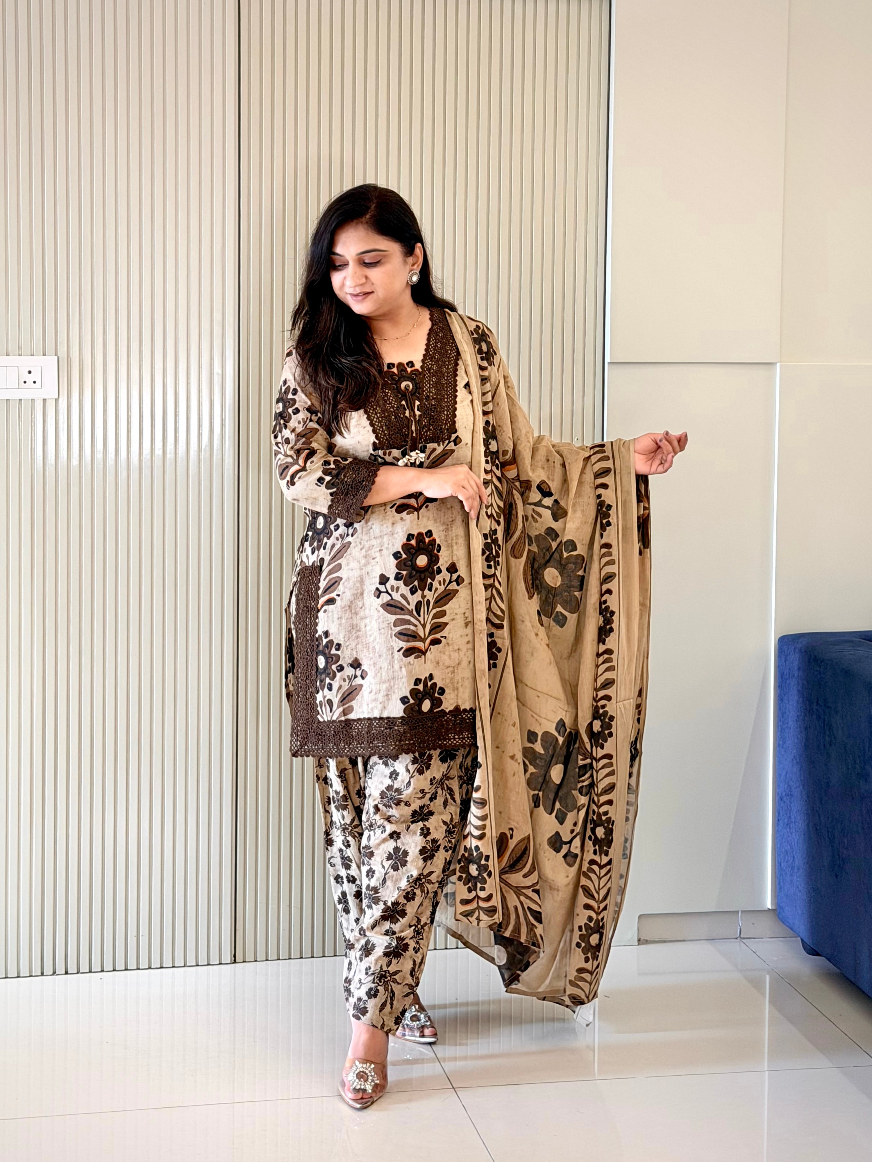 Varusha Brown Cotton Floral Farshi Dupatta Set