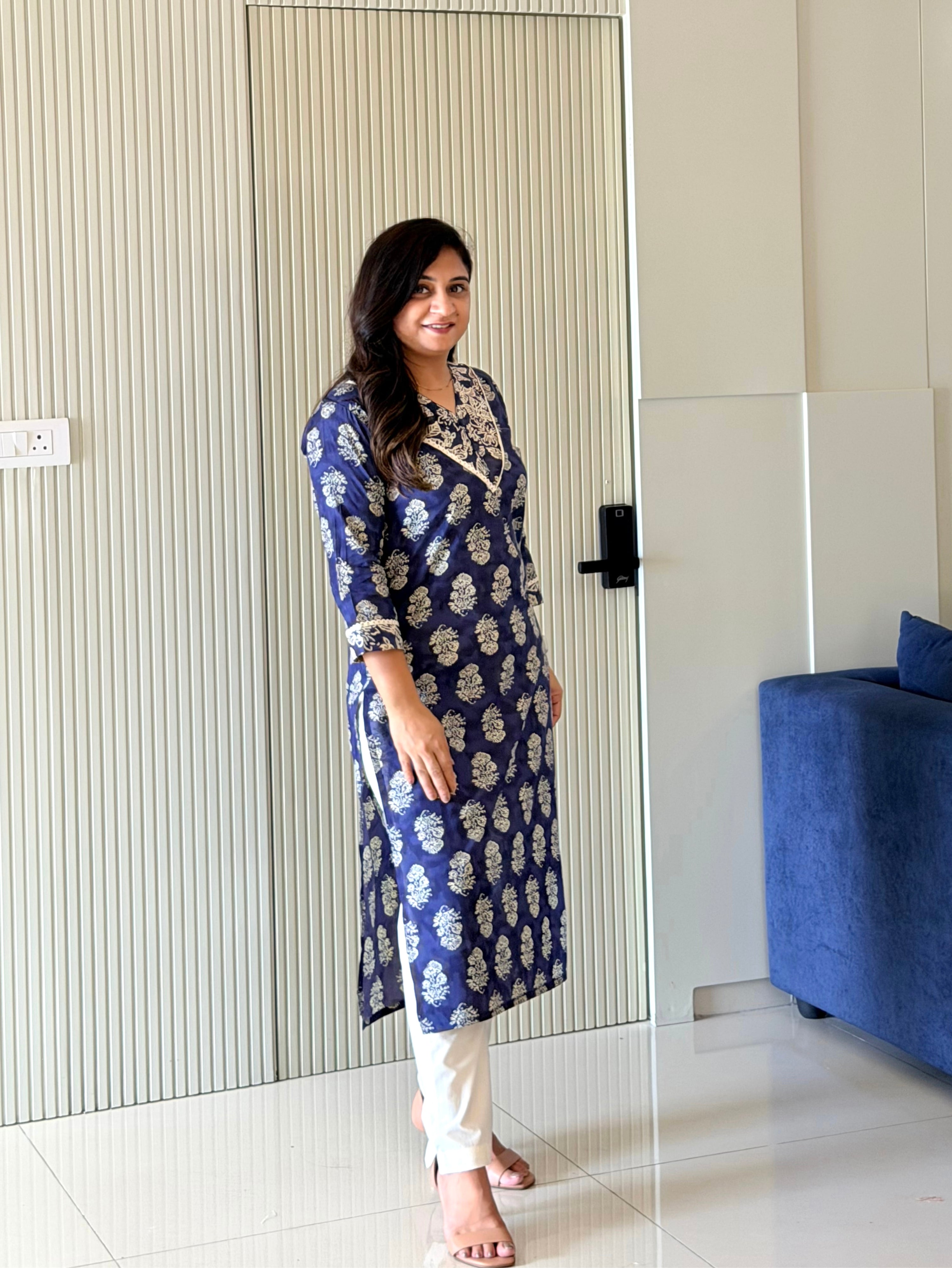 Fariha Purple Cotton Floral Casual Straight Kurta