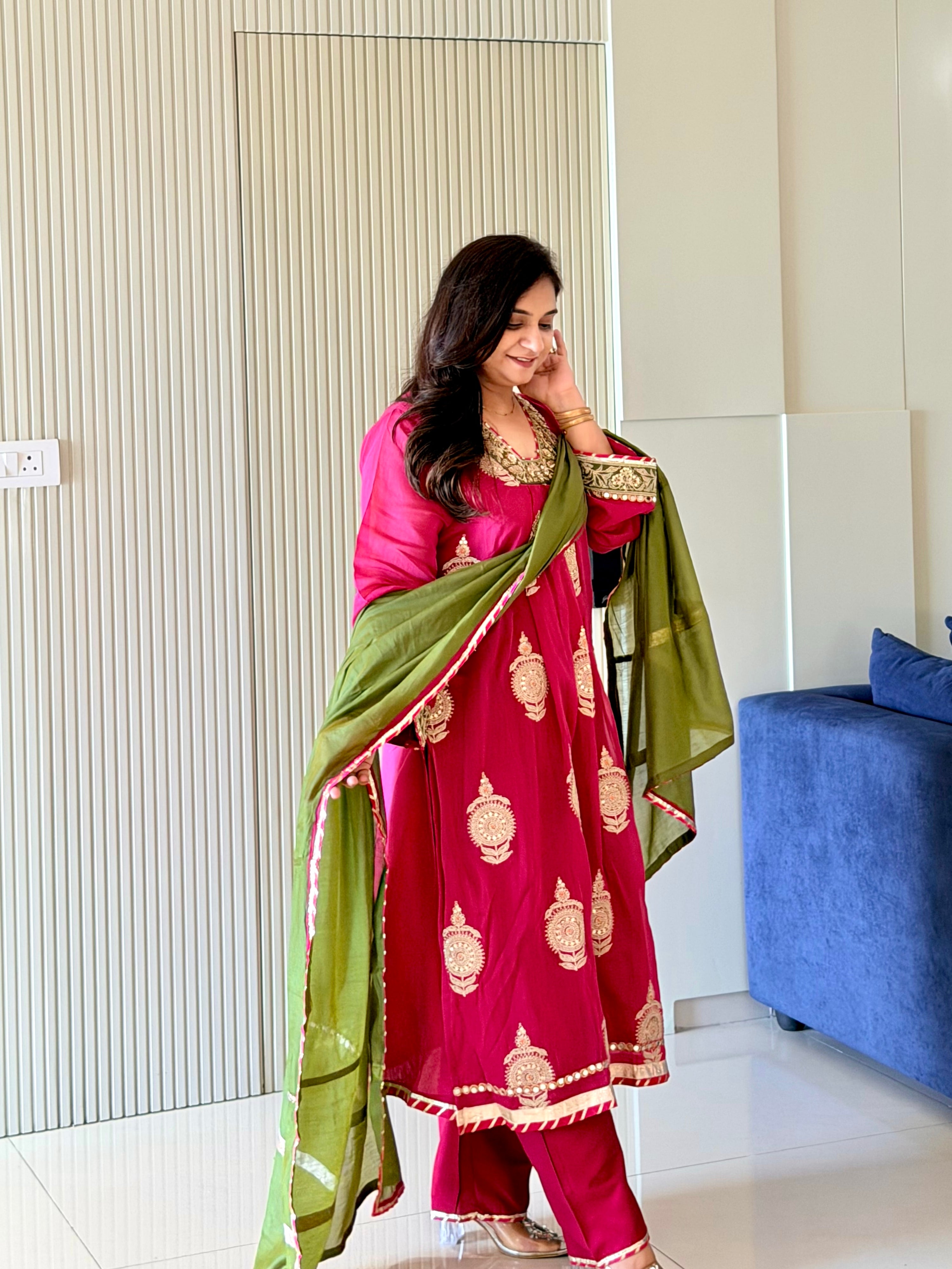 Suhani Pink Mul Chanderi Embroidered A-line Dupatta Set