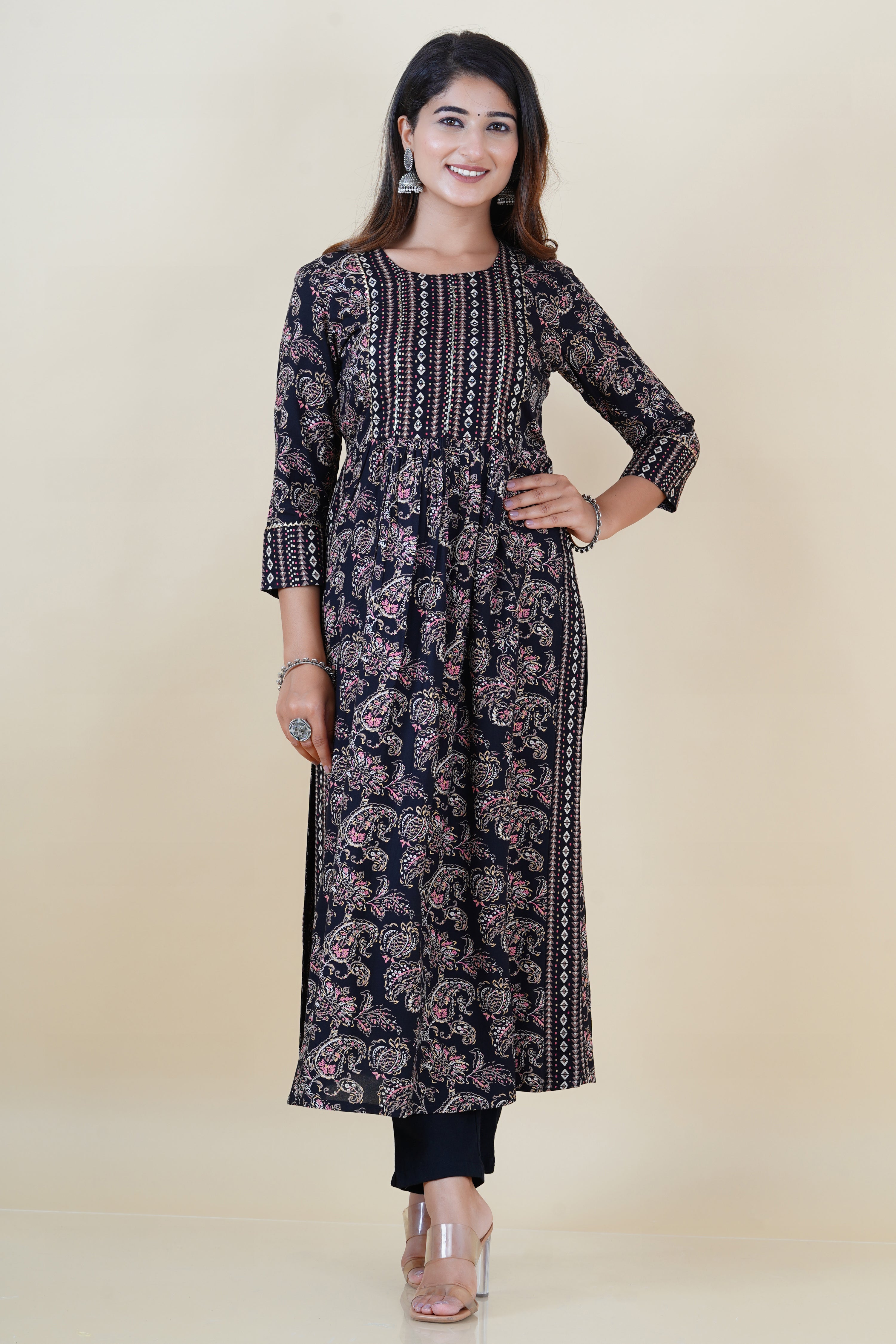 Casual Black Embroidered Nyra Cut Kurta