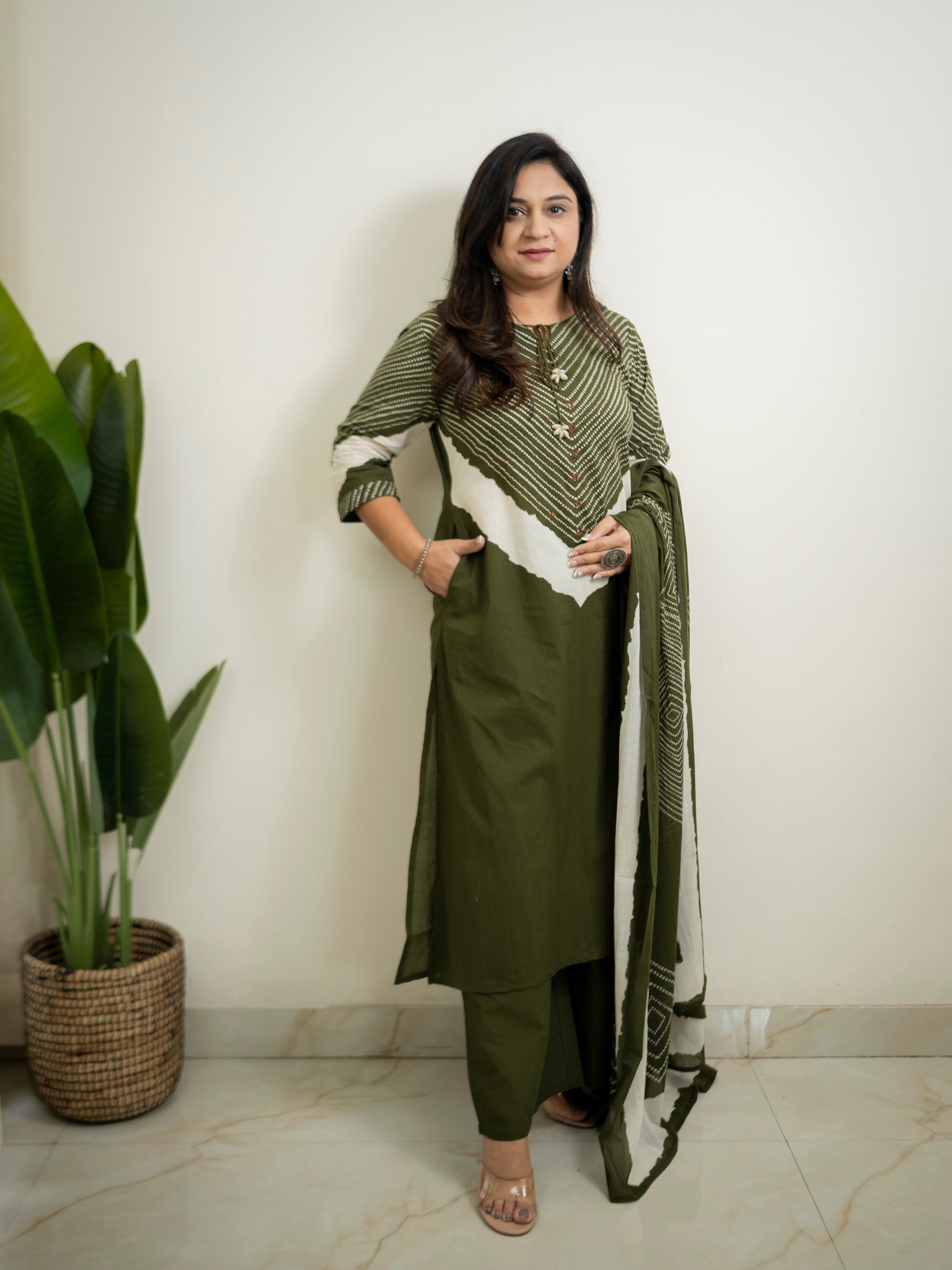 Huma Green Cotton Tie and Dye Straight Dupatta Set