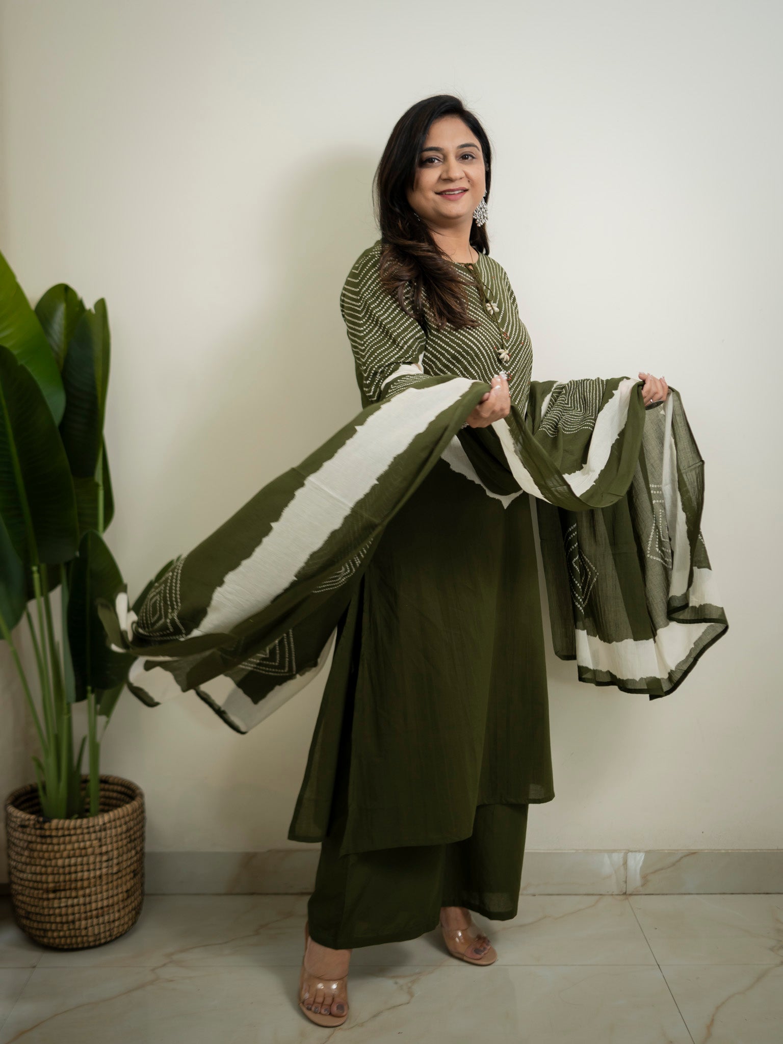 Huma Green Cotton Tie and Dye Straight Dupatta Set