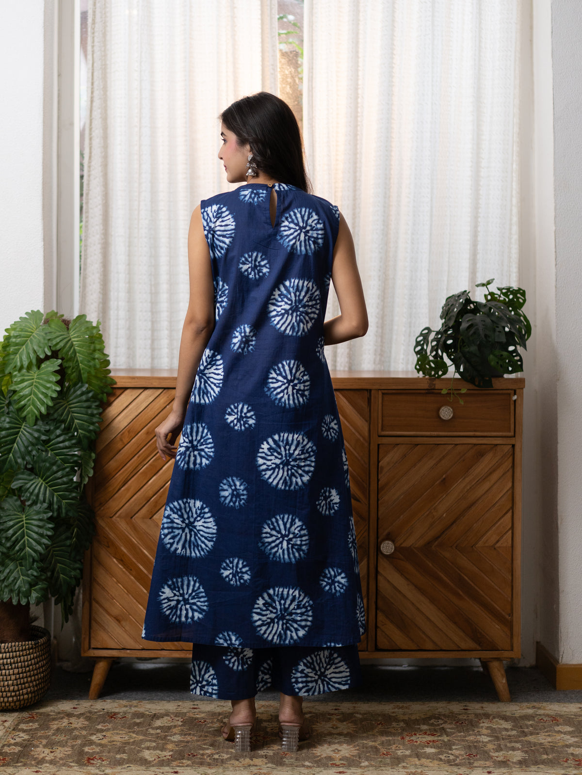 Geet Indigo Blue Tie & Dye Cotton A-line Coord Set
