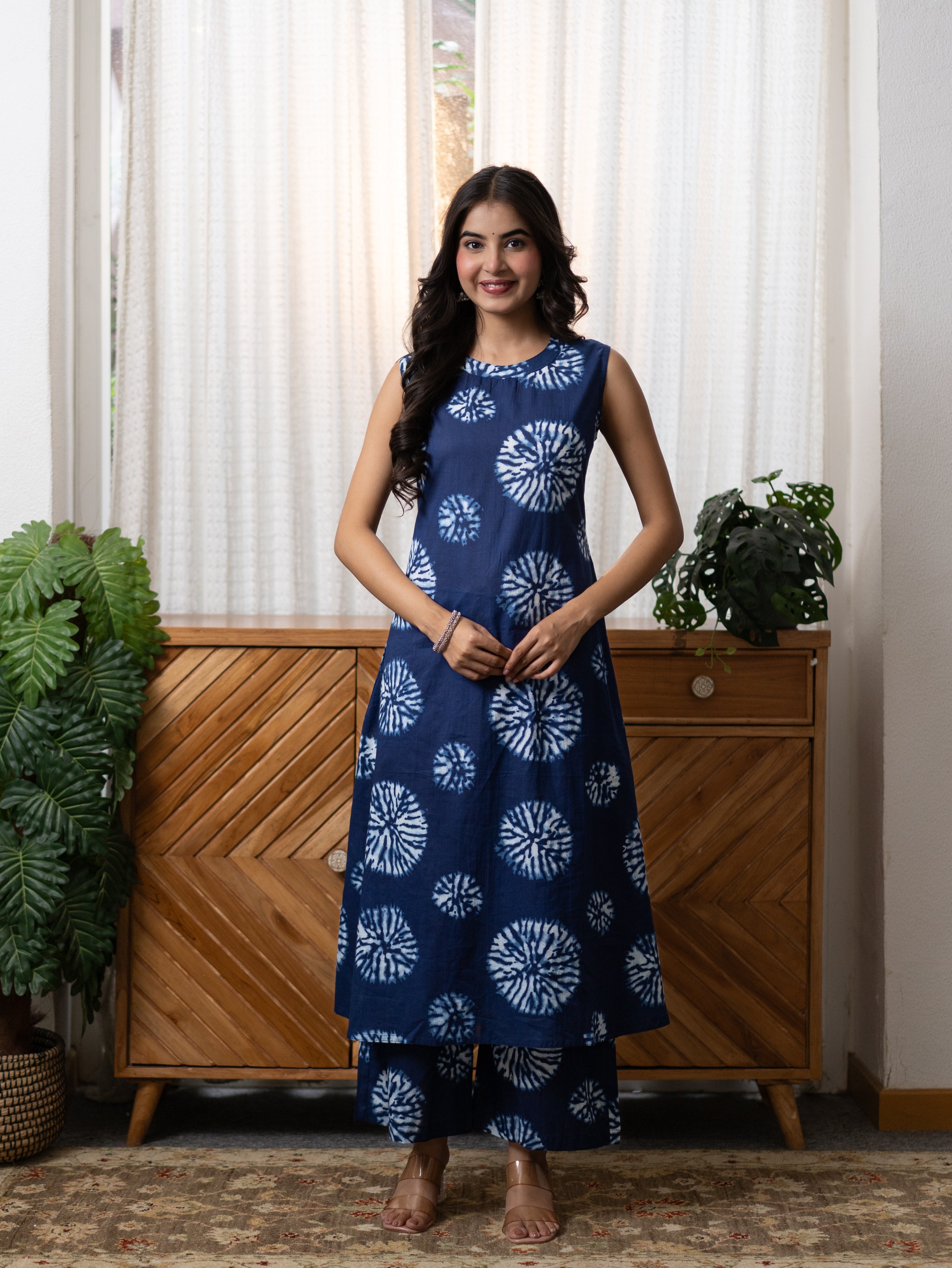 Geet Indigo Blue Tie & Dye Cotton A-line Coord Set