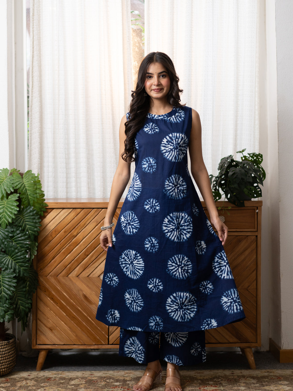 Geet Indigo Blue Tie & Dye Cotton A-line Coord Set