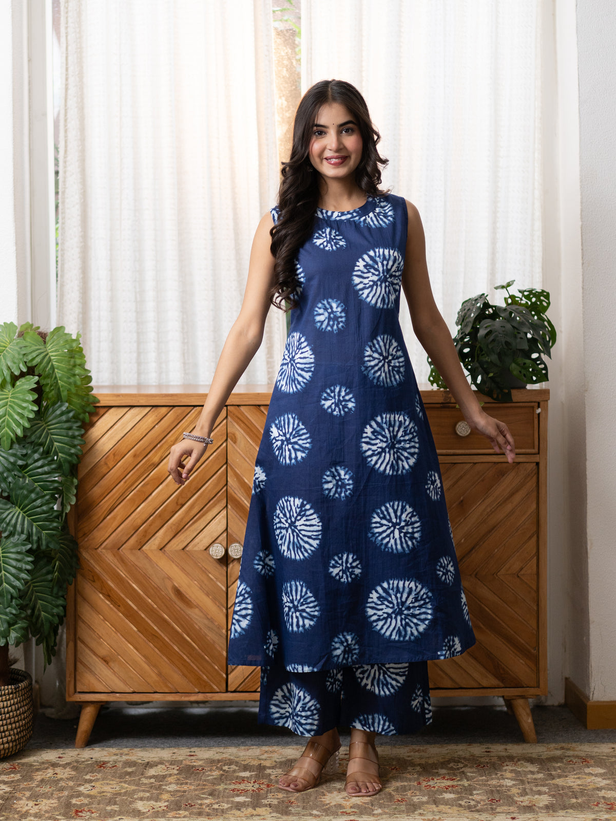 Geet Indigo Blue Tie & Dye Cotton A-line Coord Set