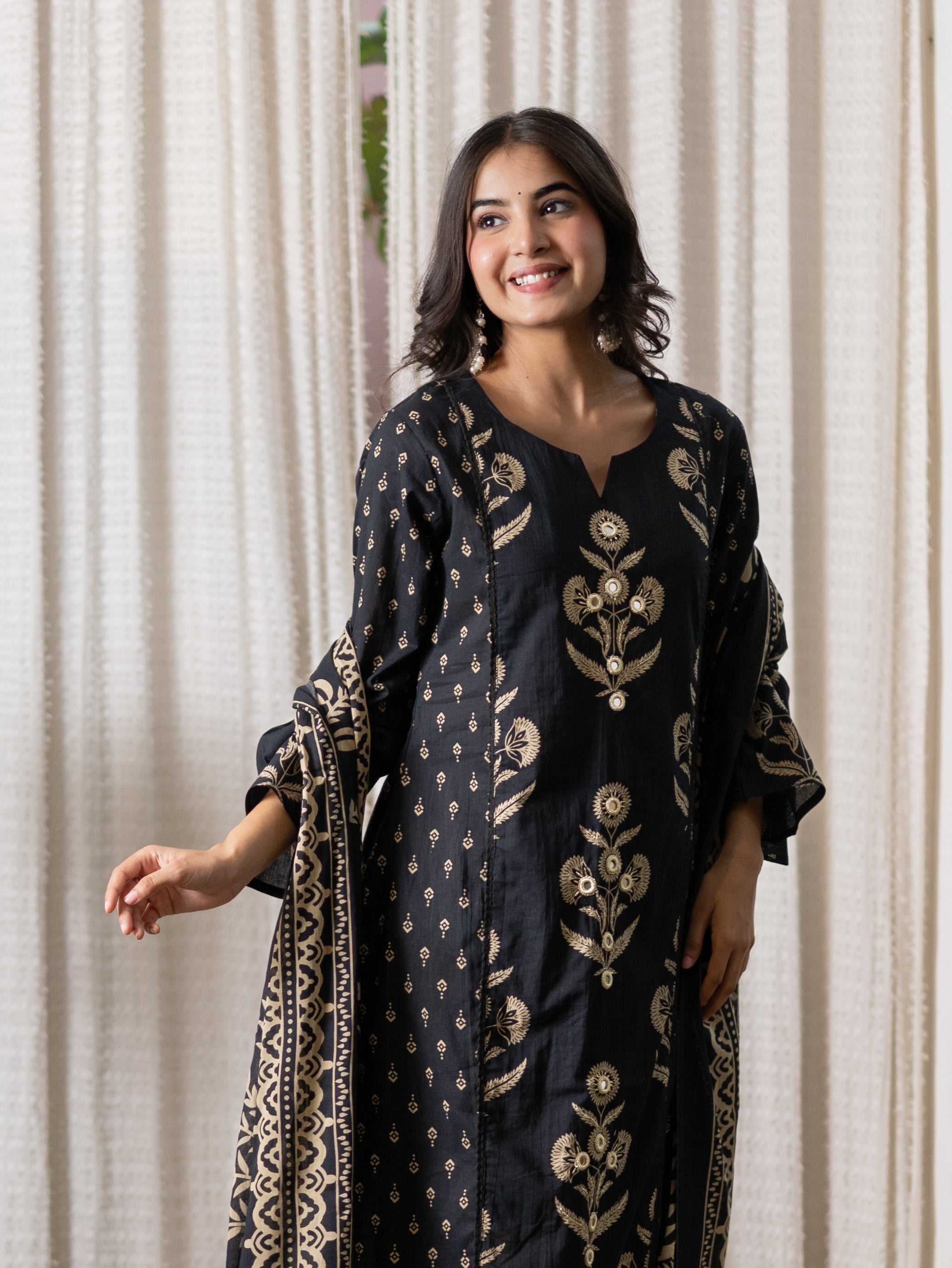 Khwaish Black Premium Cotton Embroidered Dupatta Set