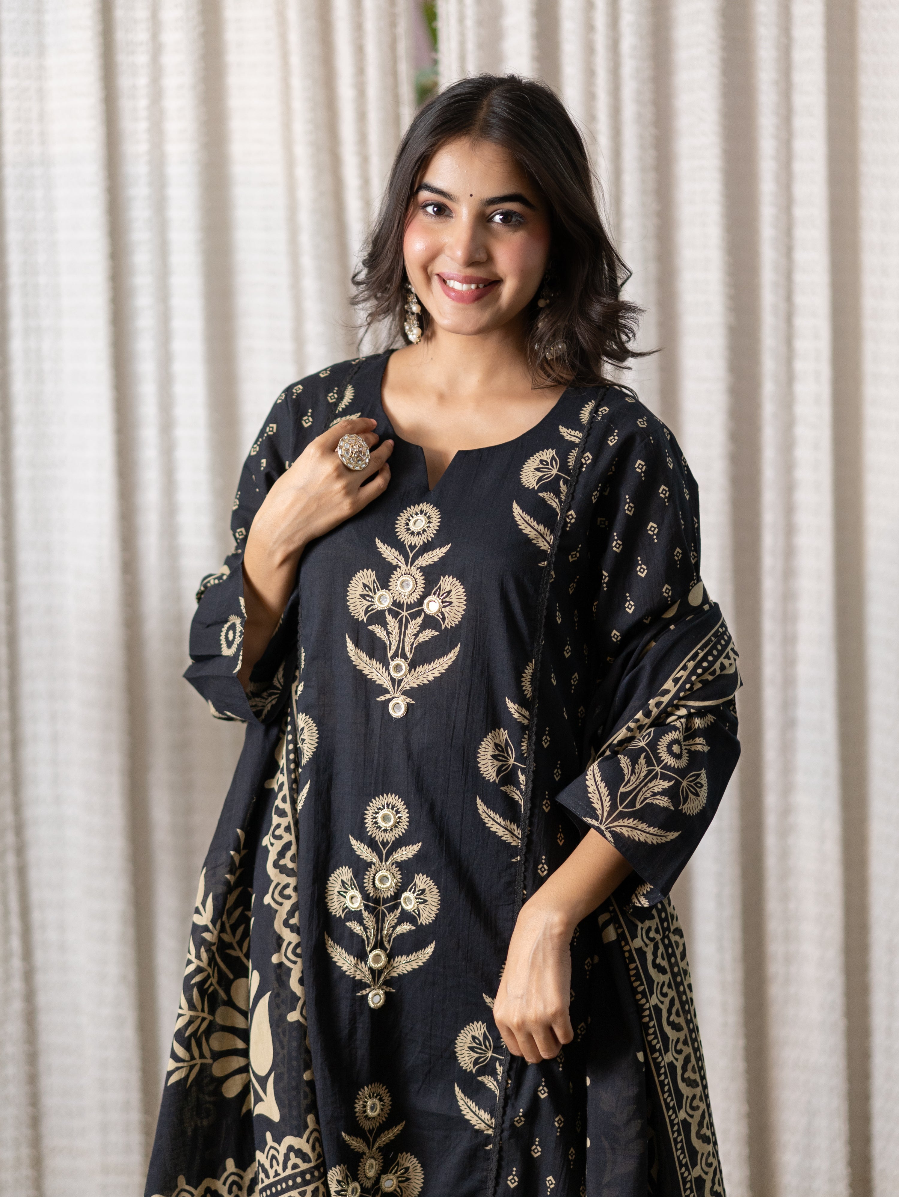 Khwaish Black Premium Cotton Embroidered Dupatta Set