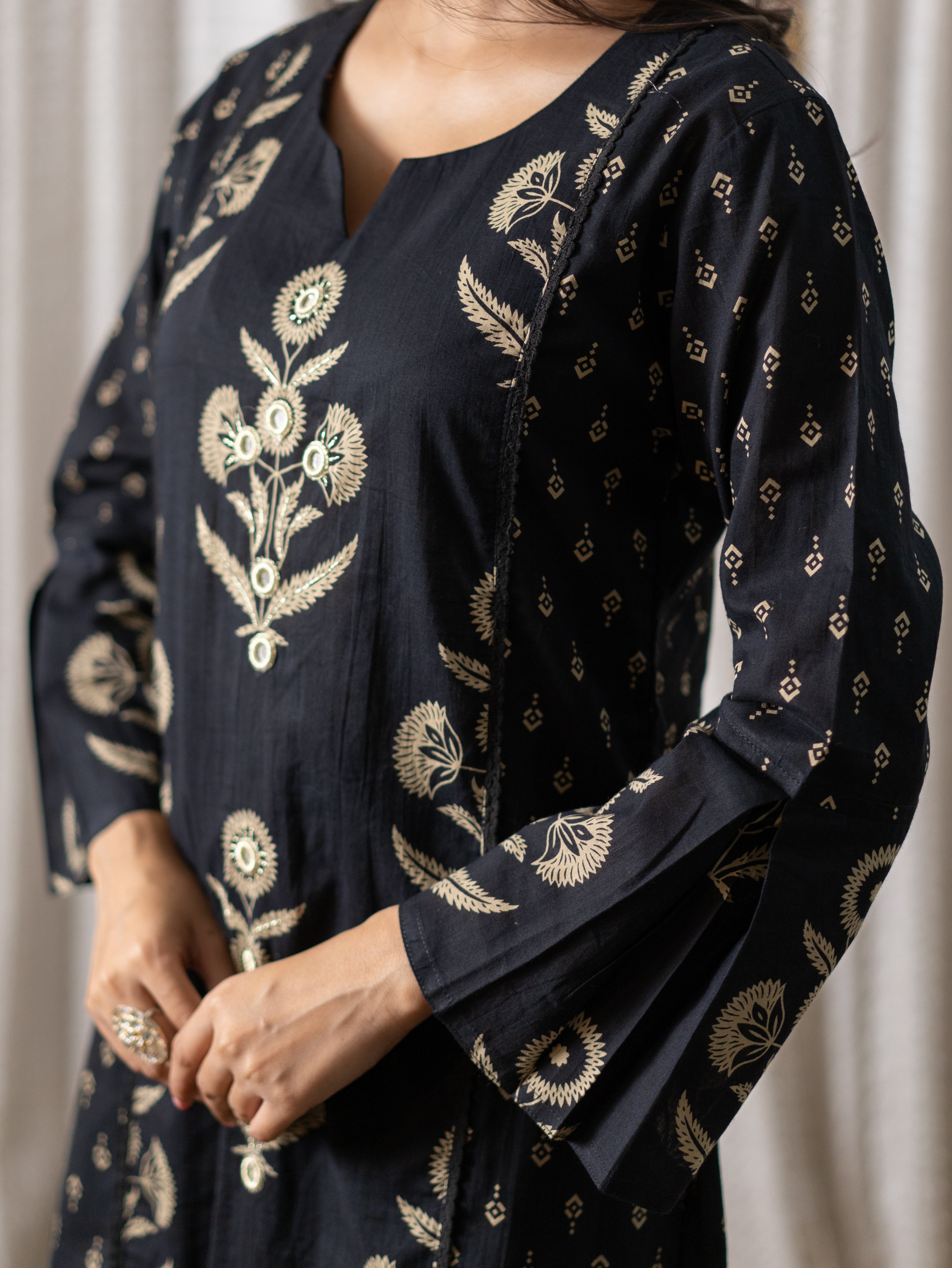 Khwaish Black Premium Cotton Embroidered Dupatta Set