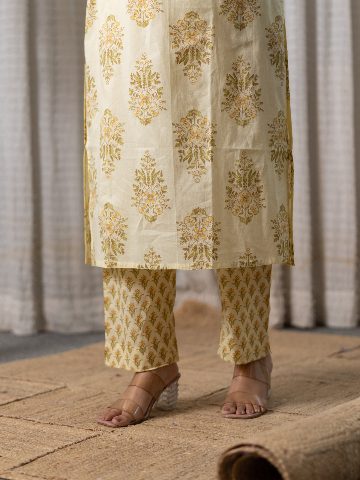 Netra Yellow Premium Mul Cotton Dupatta Set