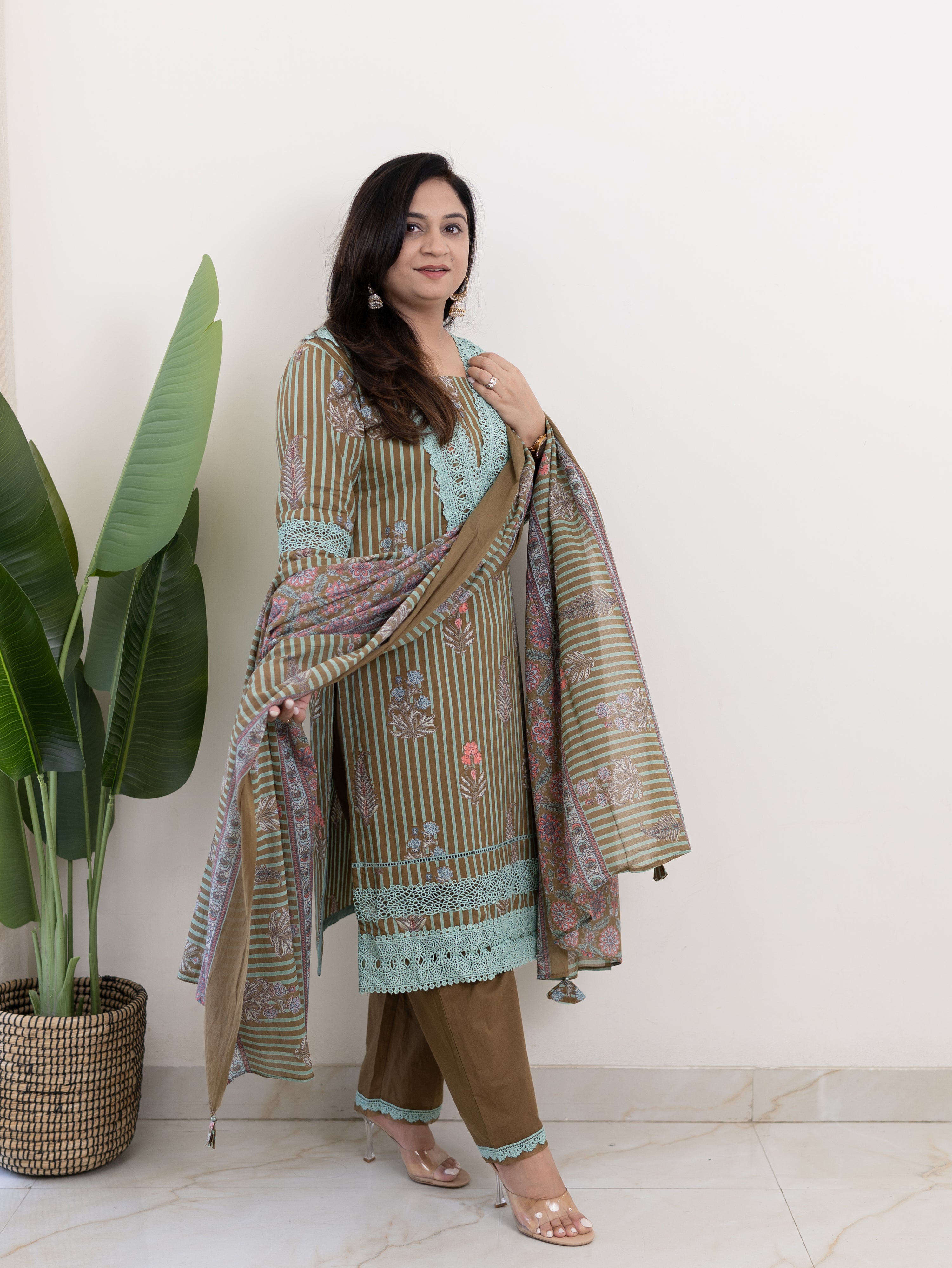 Tahira Green Striped Cotton Lace Detailed Dupatta Set