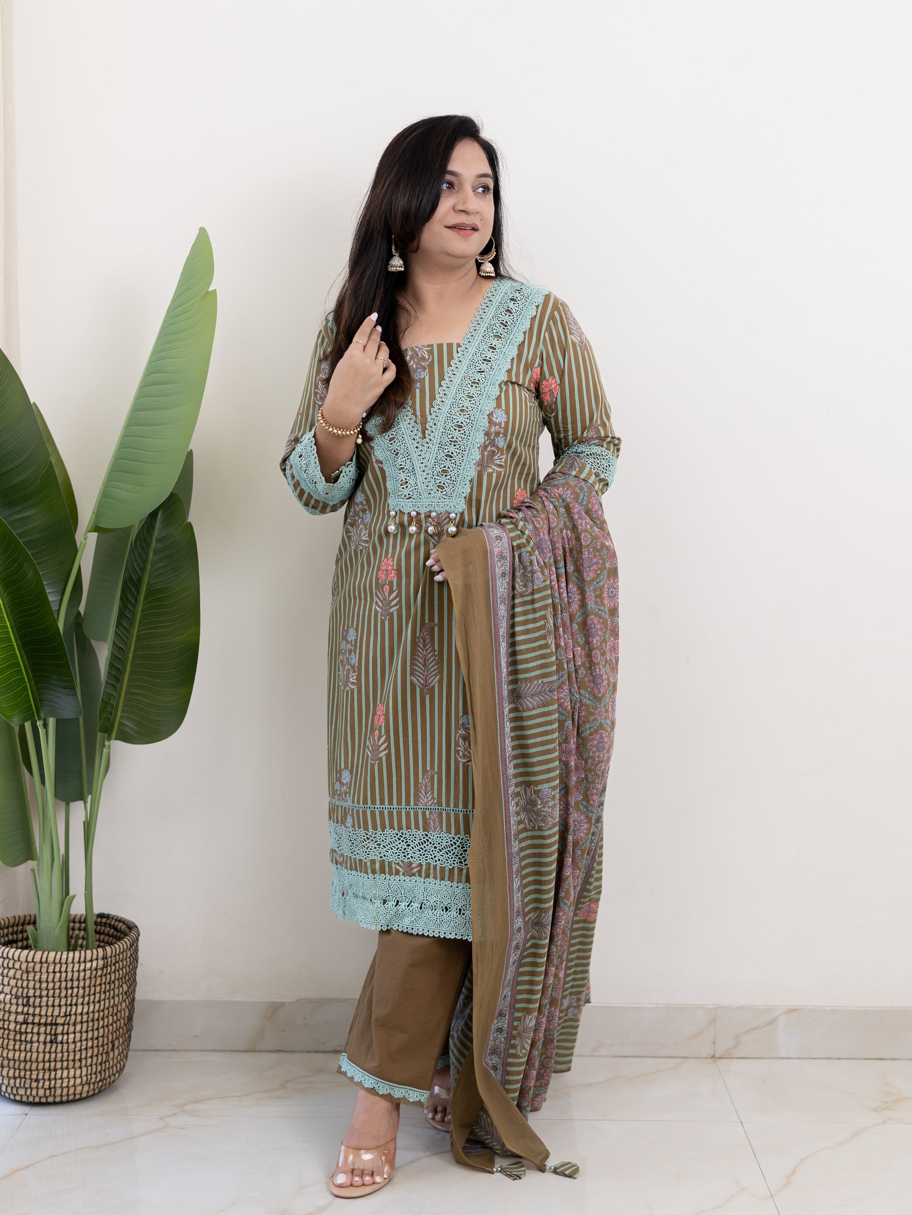 Tahira Green Striped Cotton Lace Detailed Dupatta Set