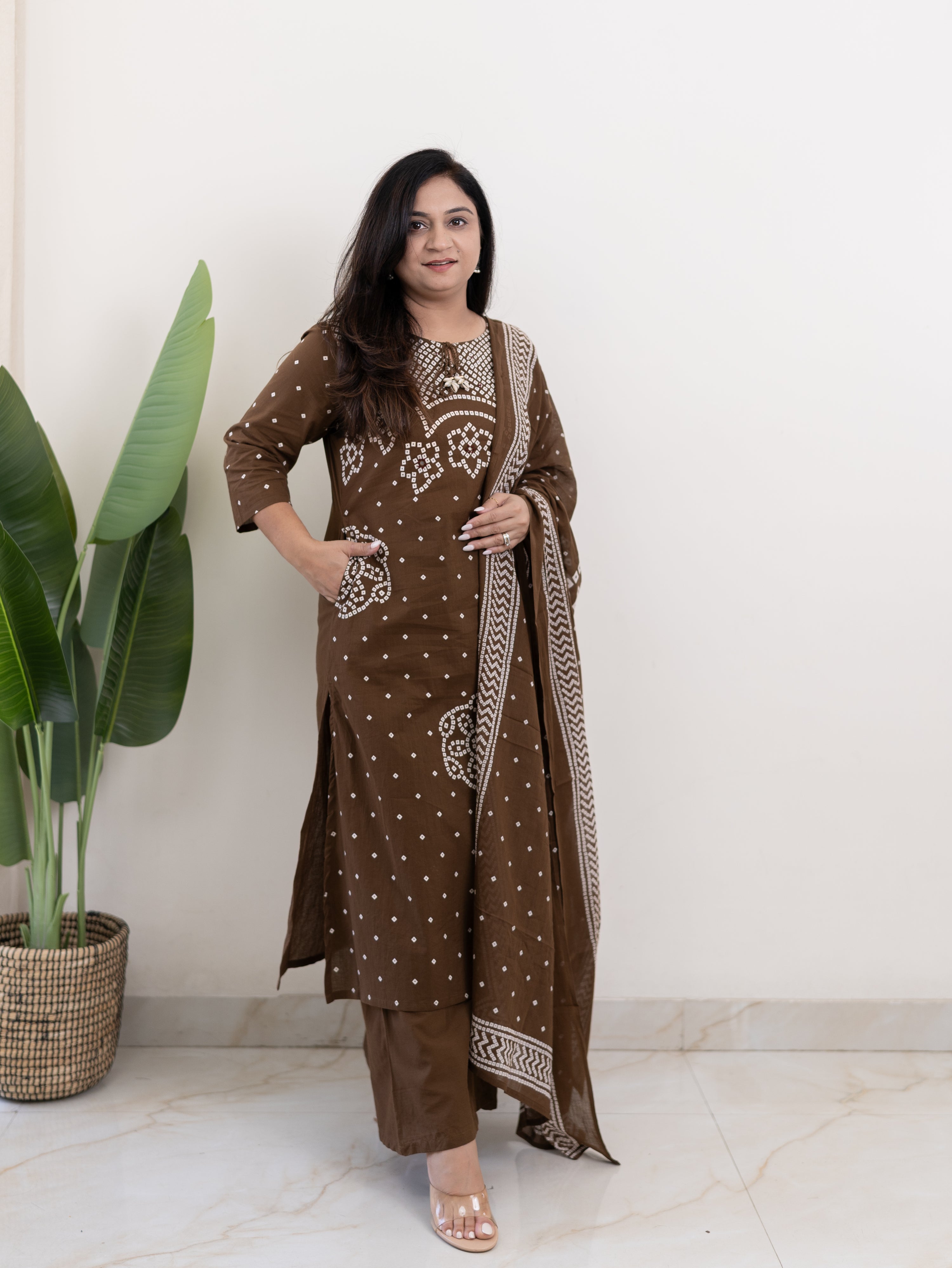 Mishi Brown Cotton Bandhani Straight Dupatta Set