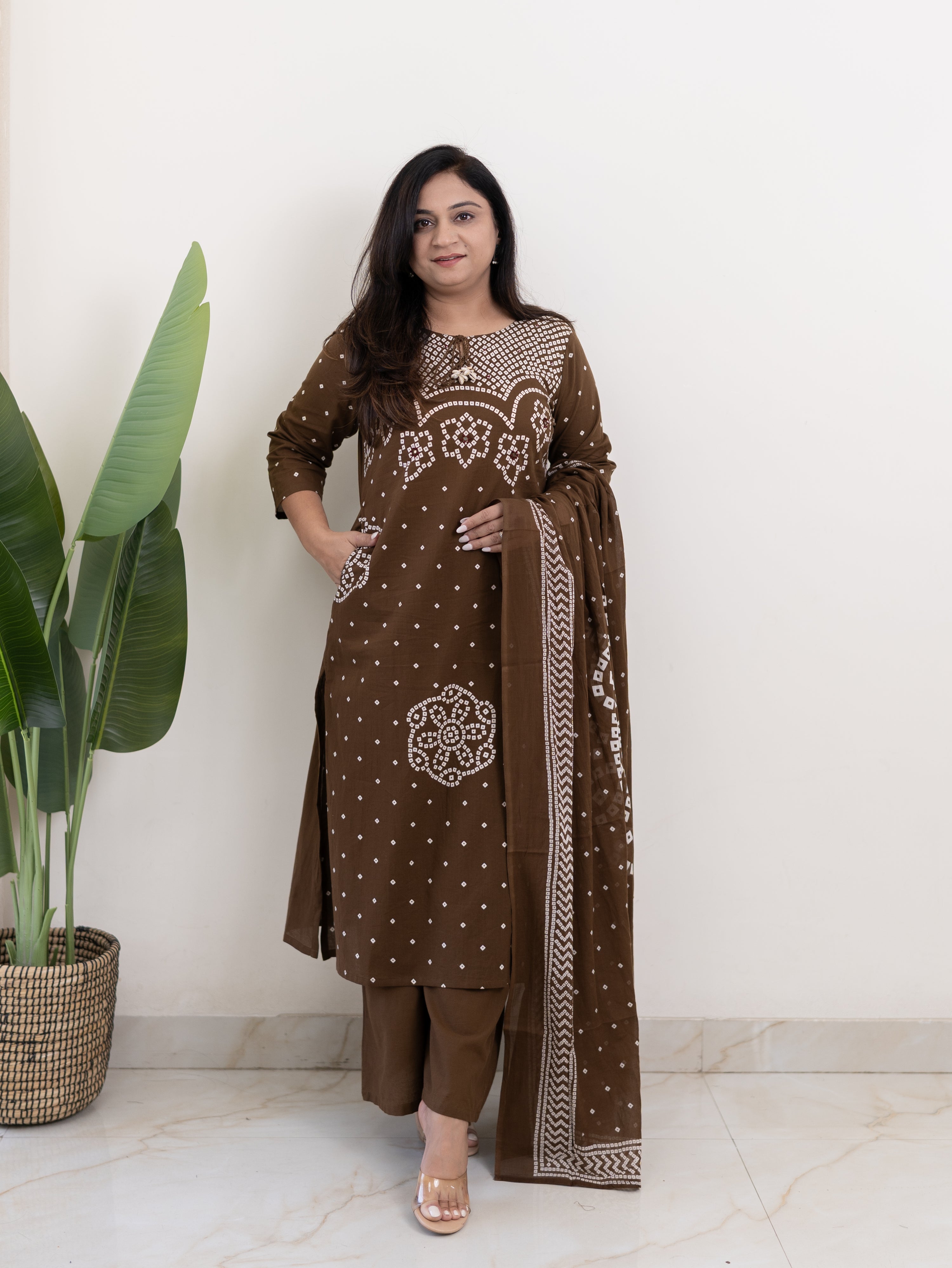 Mishi Brown Cotton Bandhani Straight Dupatta Set