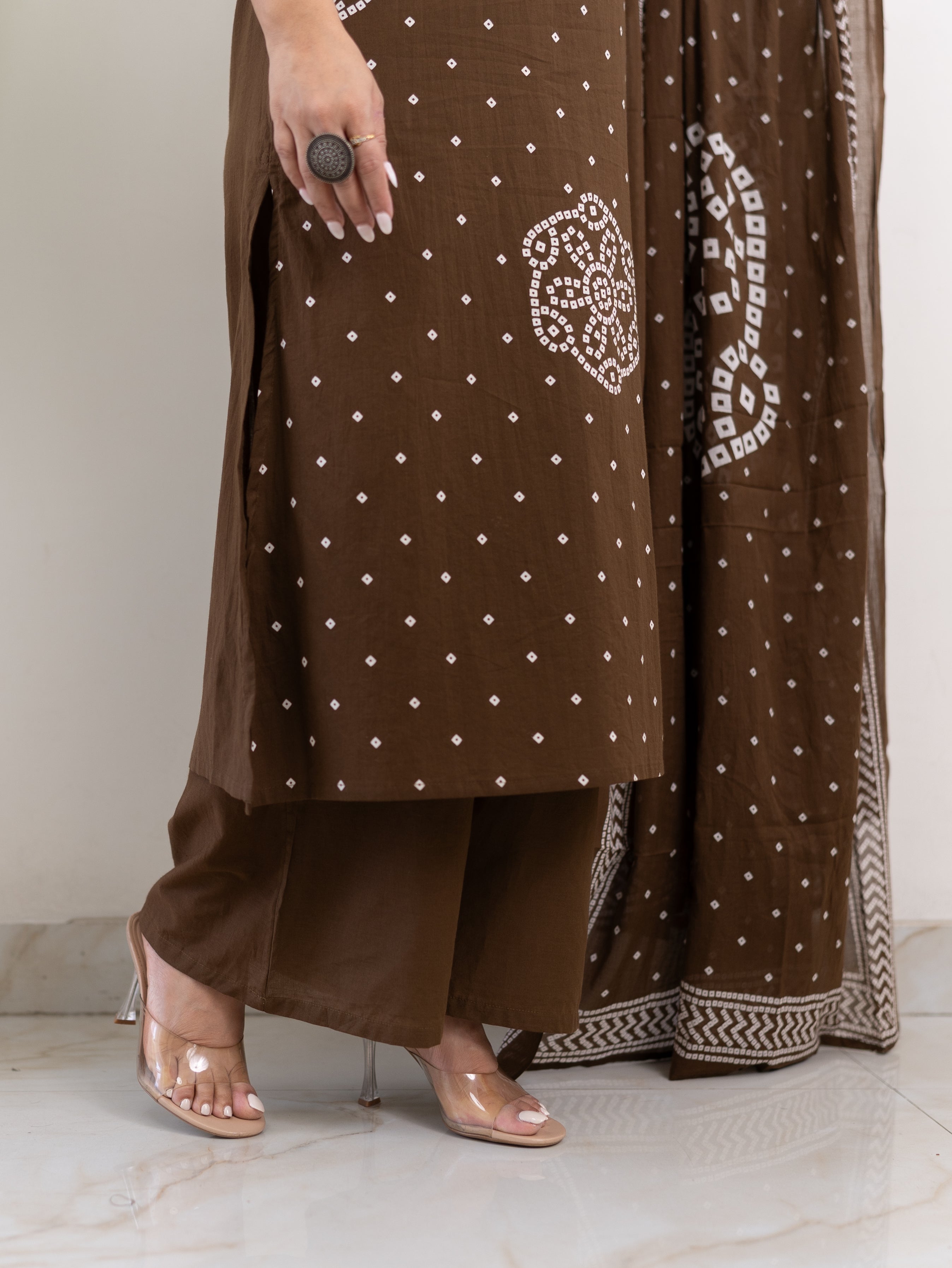 Mishi Brown Cotton Bandhani Straight Dupatta Set