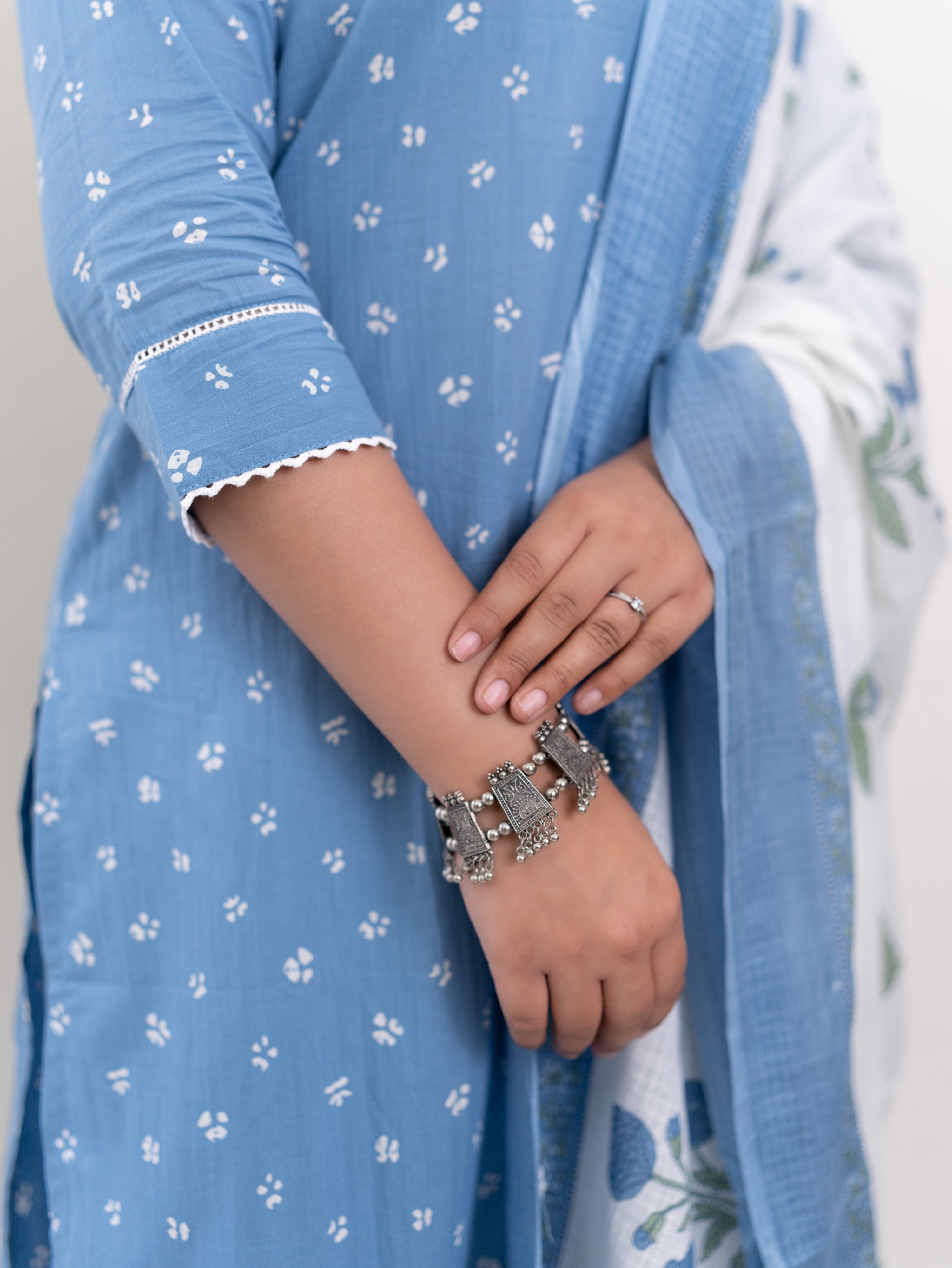 Rifaa Blue Cotton Embroidered Straight Dupatta Set