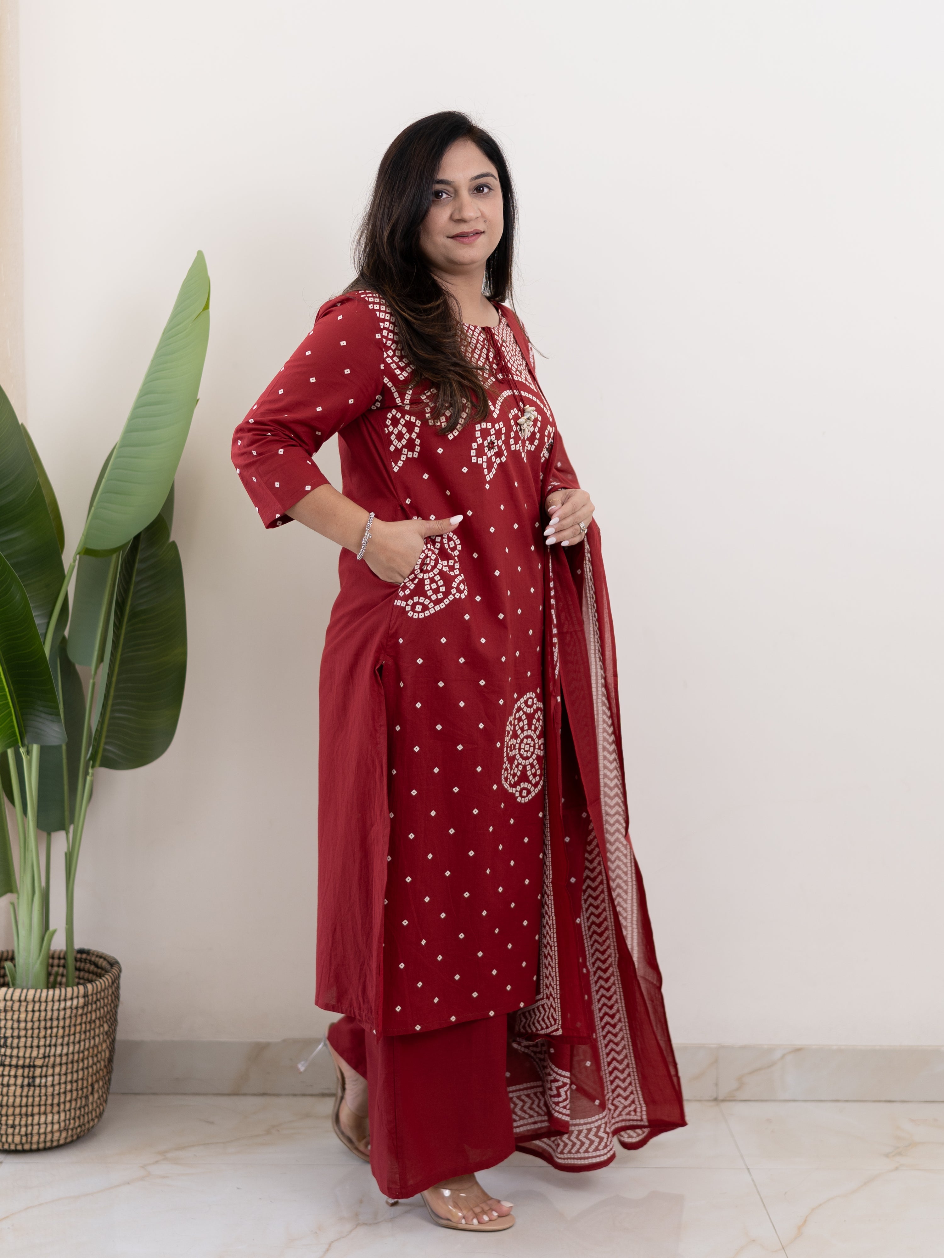 Mishi Red Cotton Bandhani Straight Dupatta Set