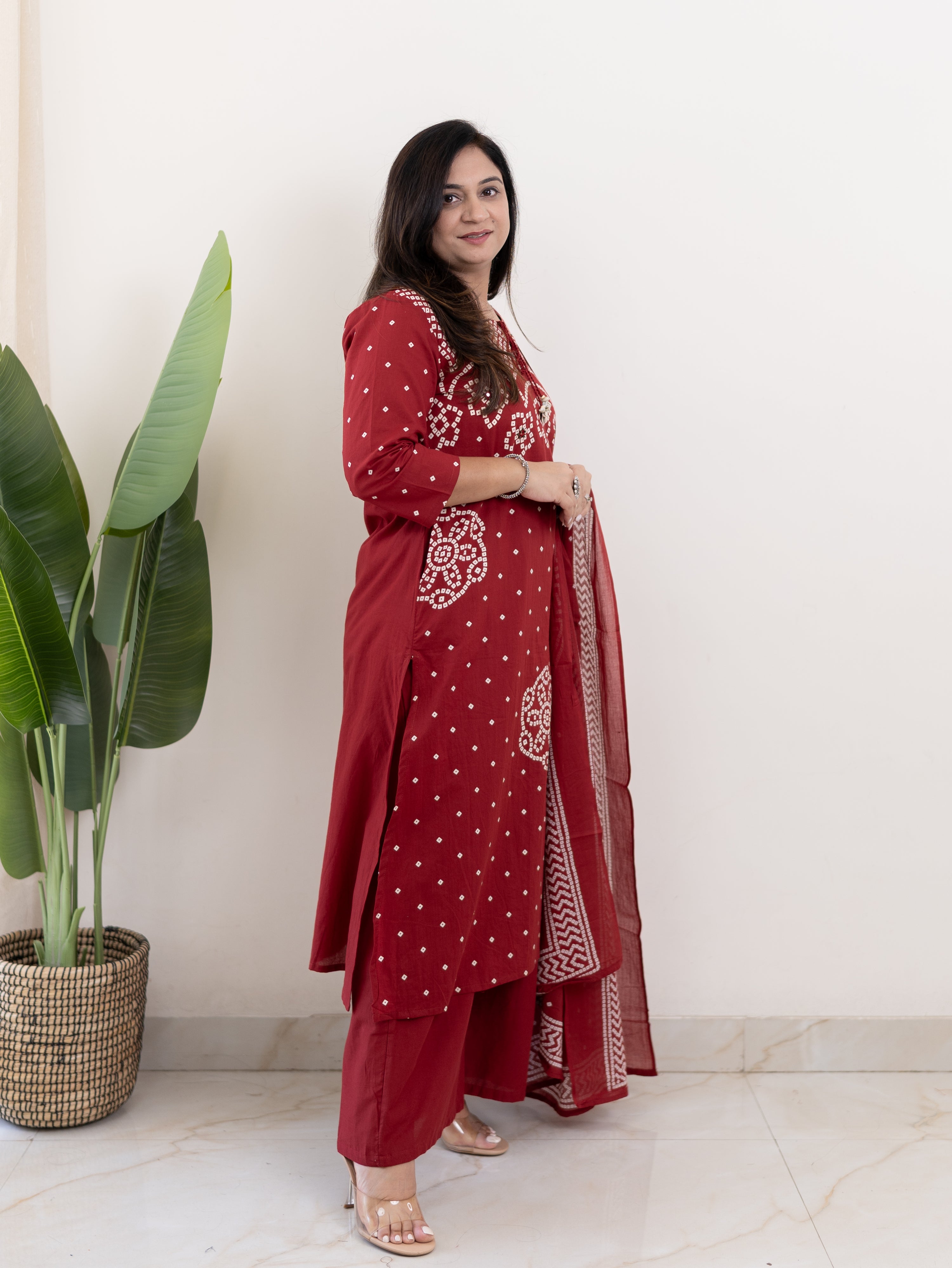 Mishi Red Cotton Bandhani Straight Dupatta Set