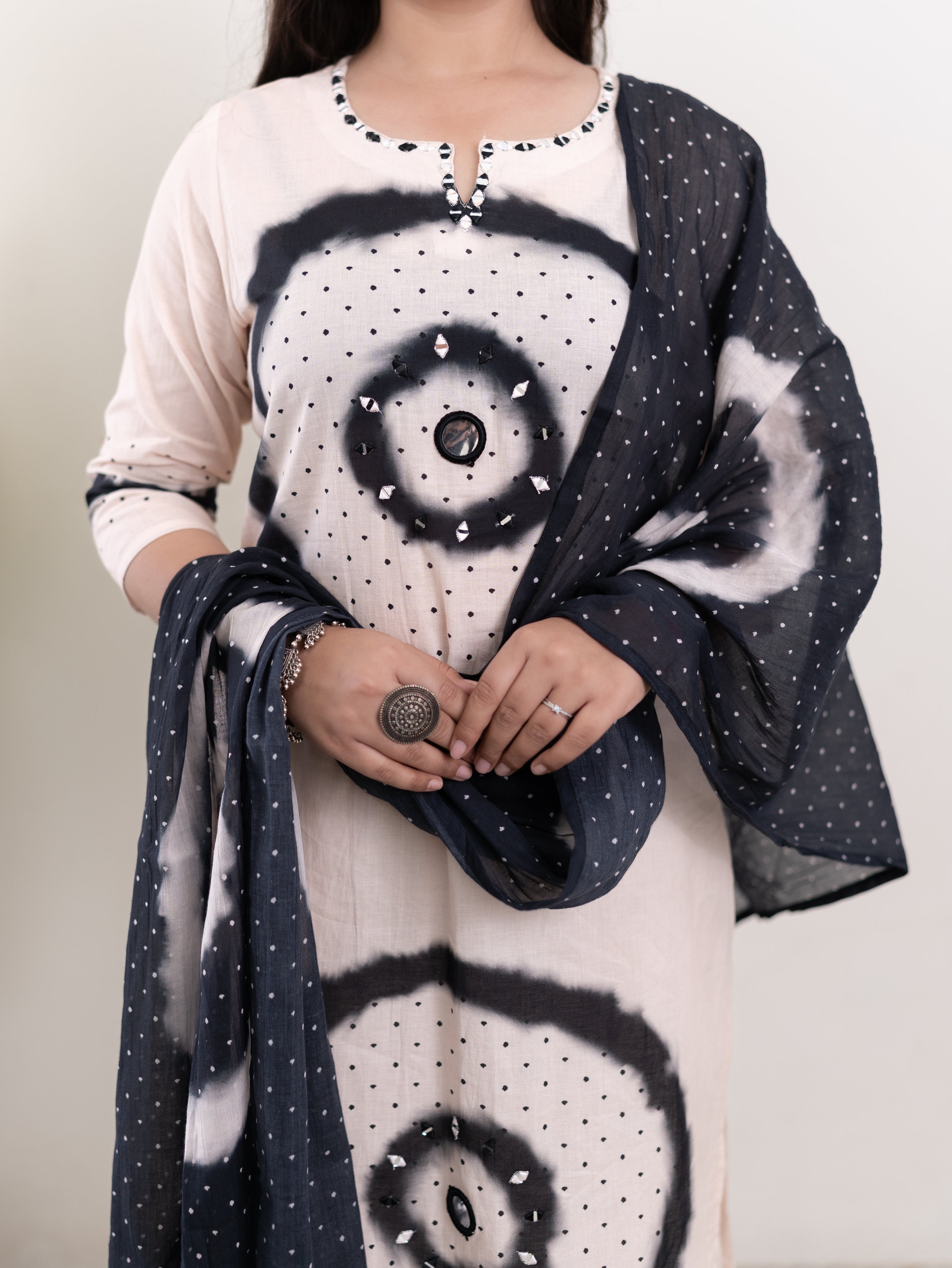 Daira Beige Cotton Tie and Dye Straight Dupatta Set