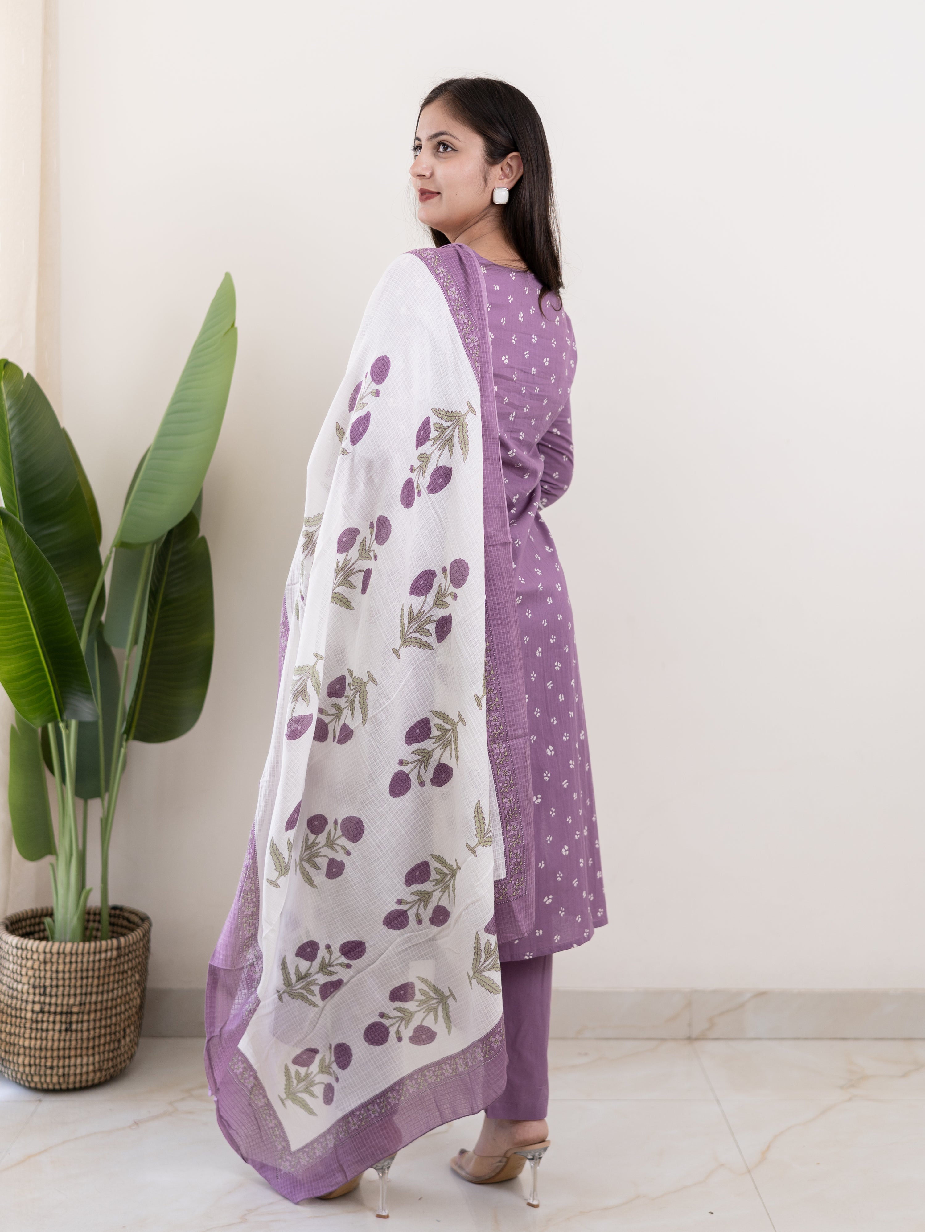 Rifaa Lilac Cotton Embroidered Straight Dupatta Set