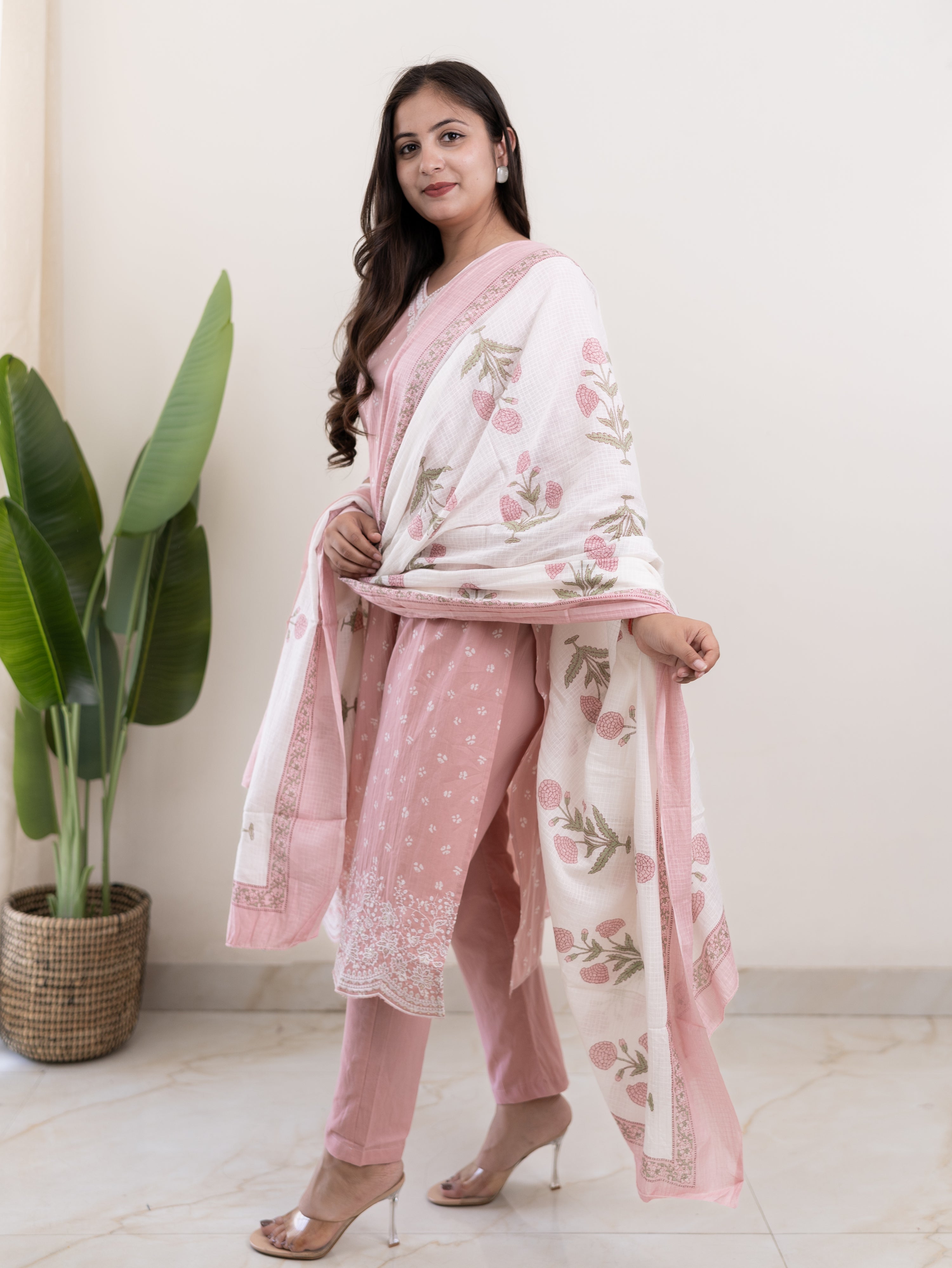 Rifaa pink  Cotton Embroidered Straight Dupatta Set