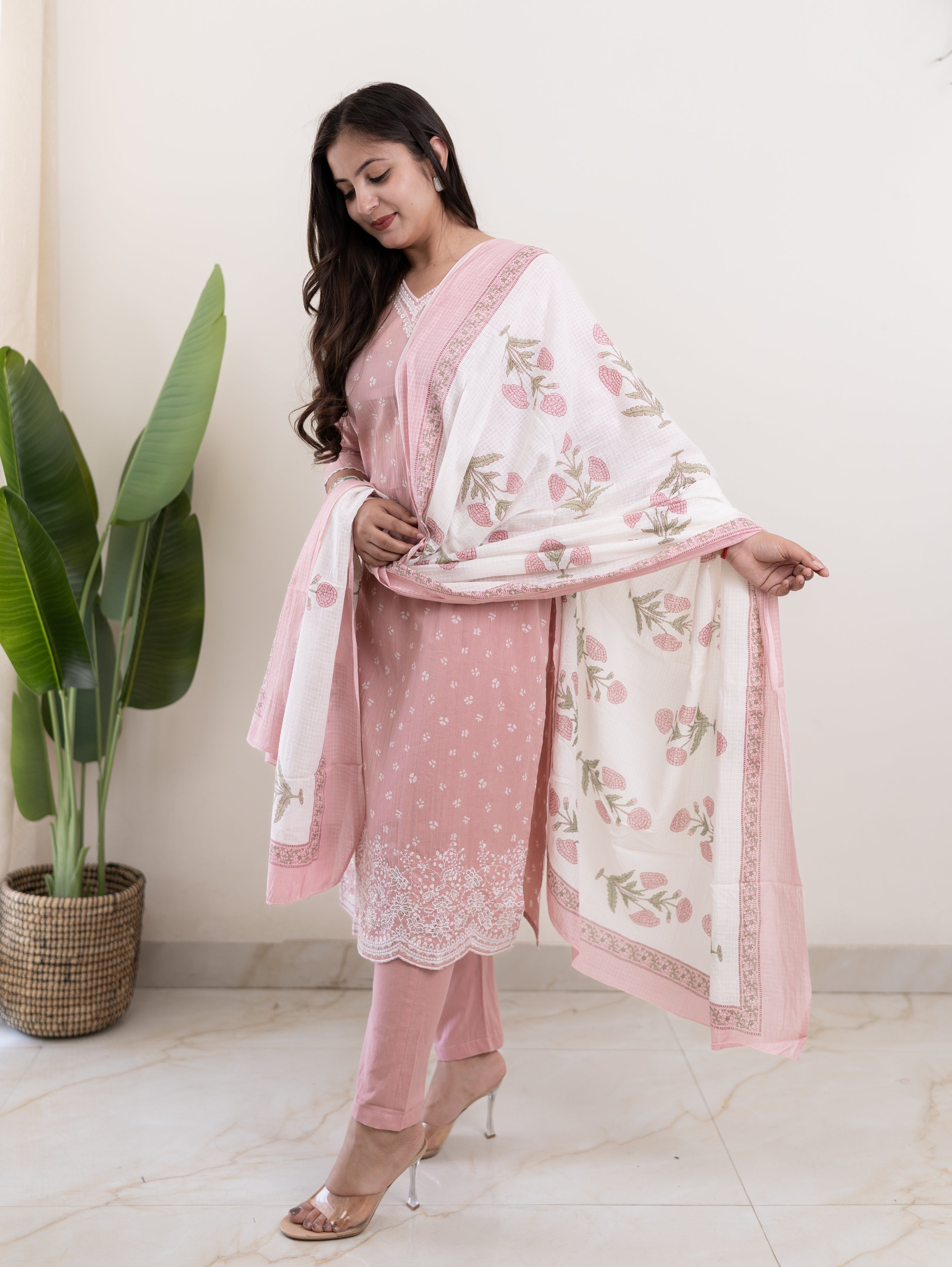 Rifaa pink  Cotton Embroidered Straight Dupatta Set
