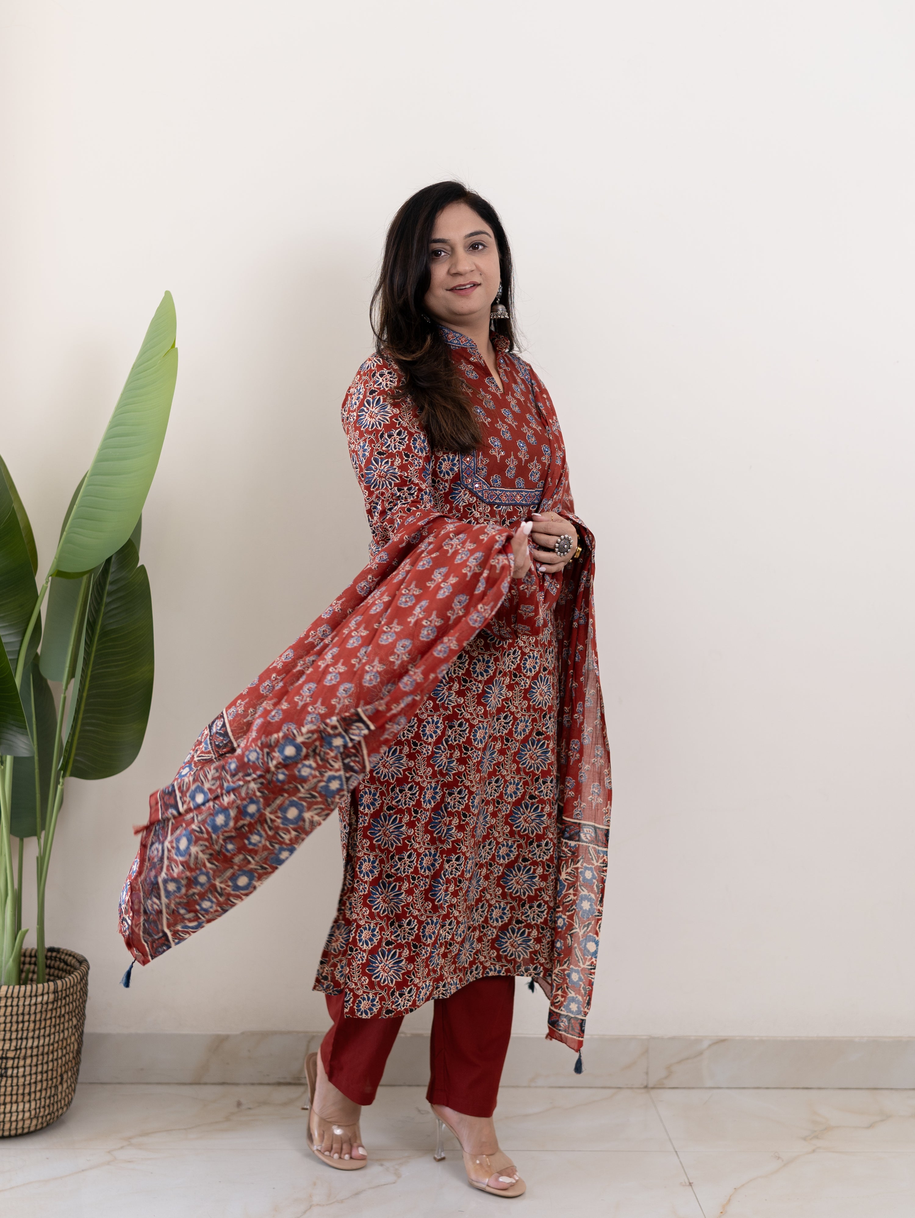 Nyla Handblock Cotton Embroidered Dupatta Set