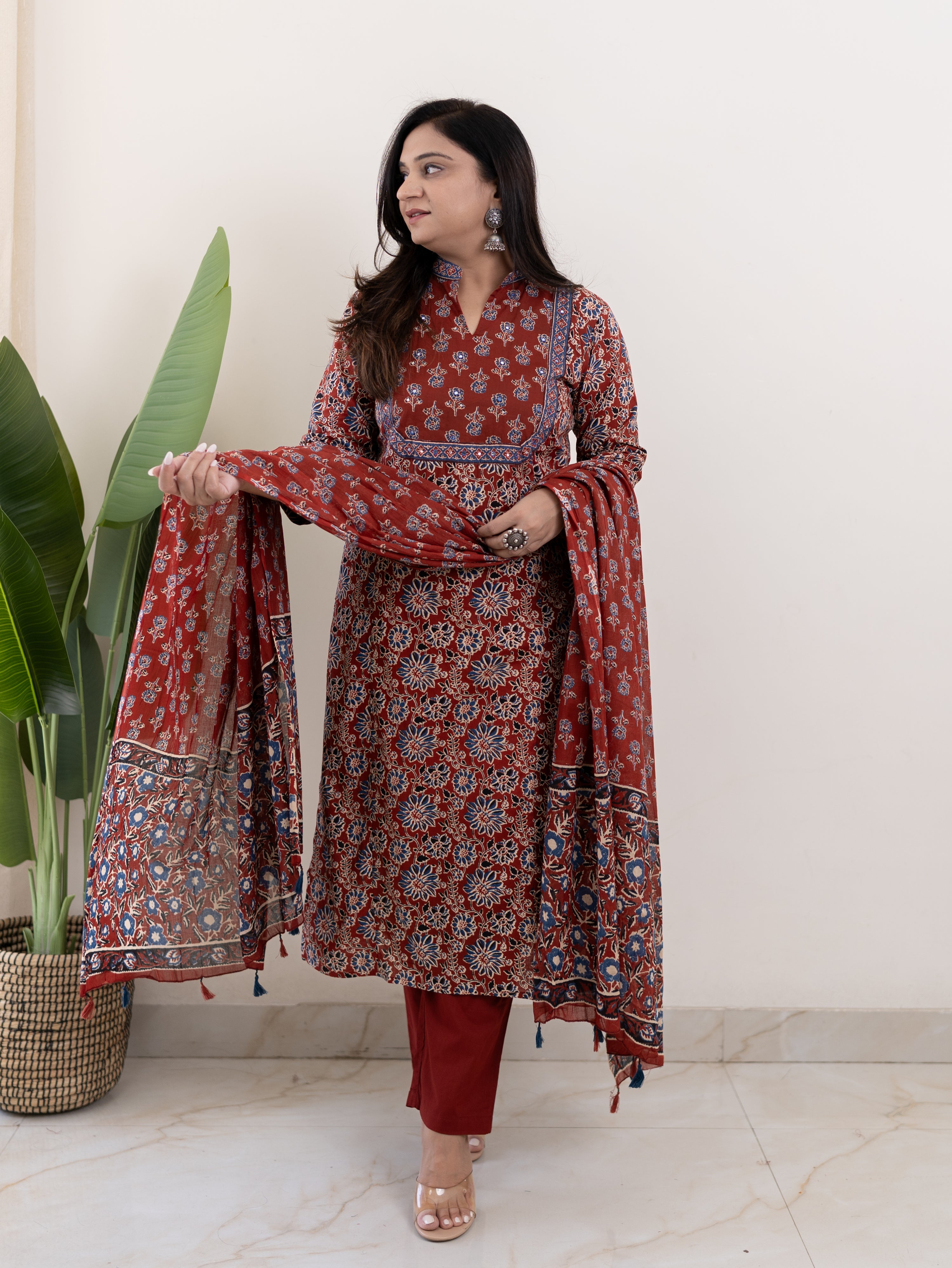 Nyla Handblock Cotton Embroidered Dupatta Set