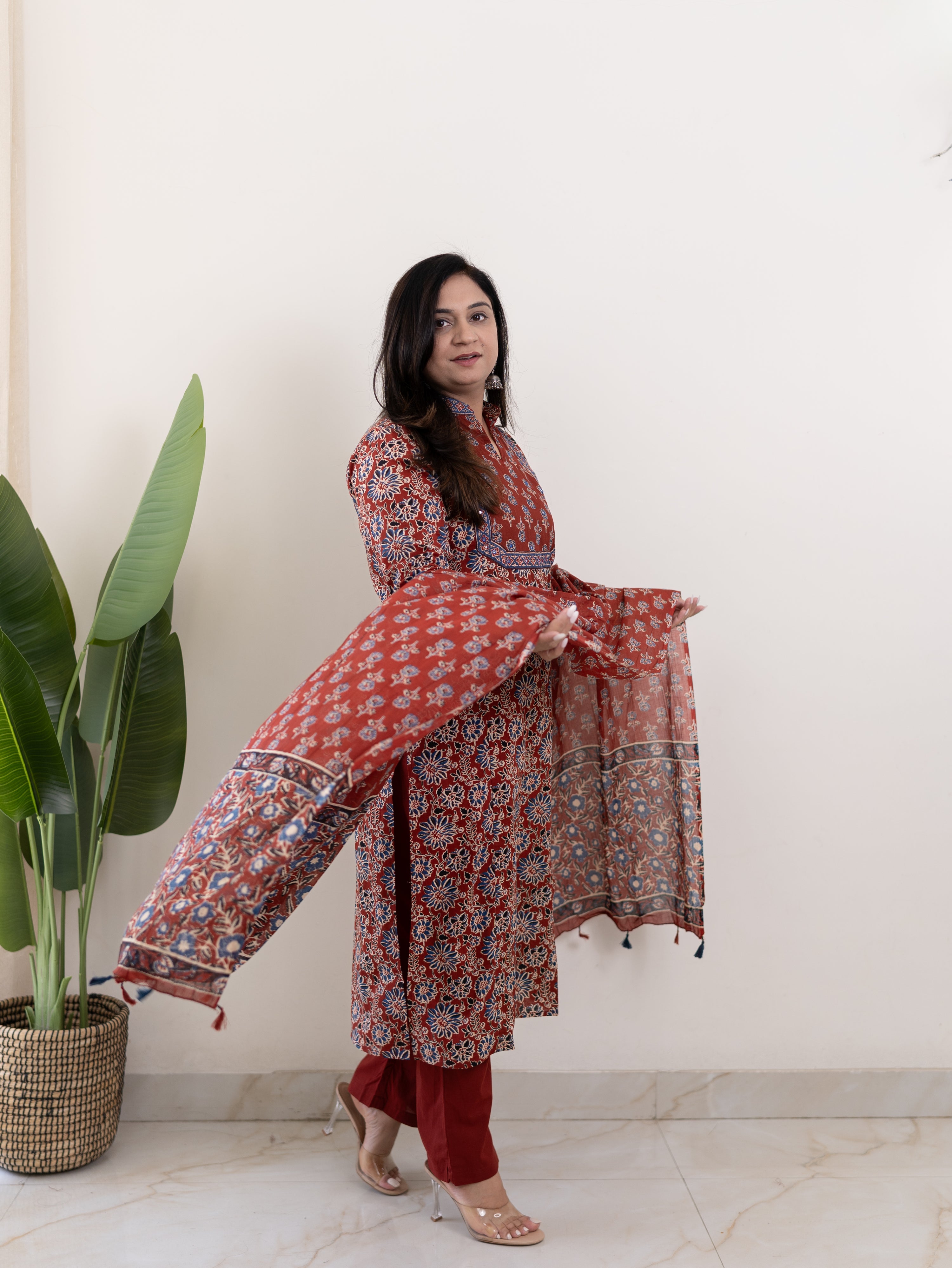 Nyla Handblock Cotton Embroidered Dupatta Set