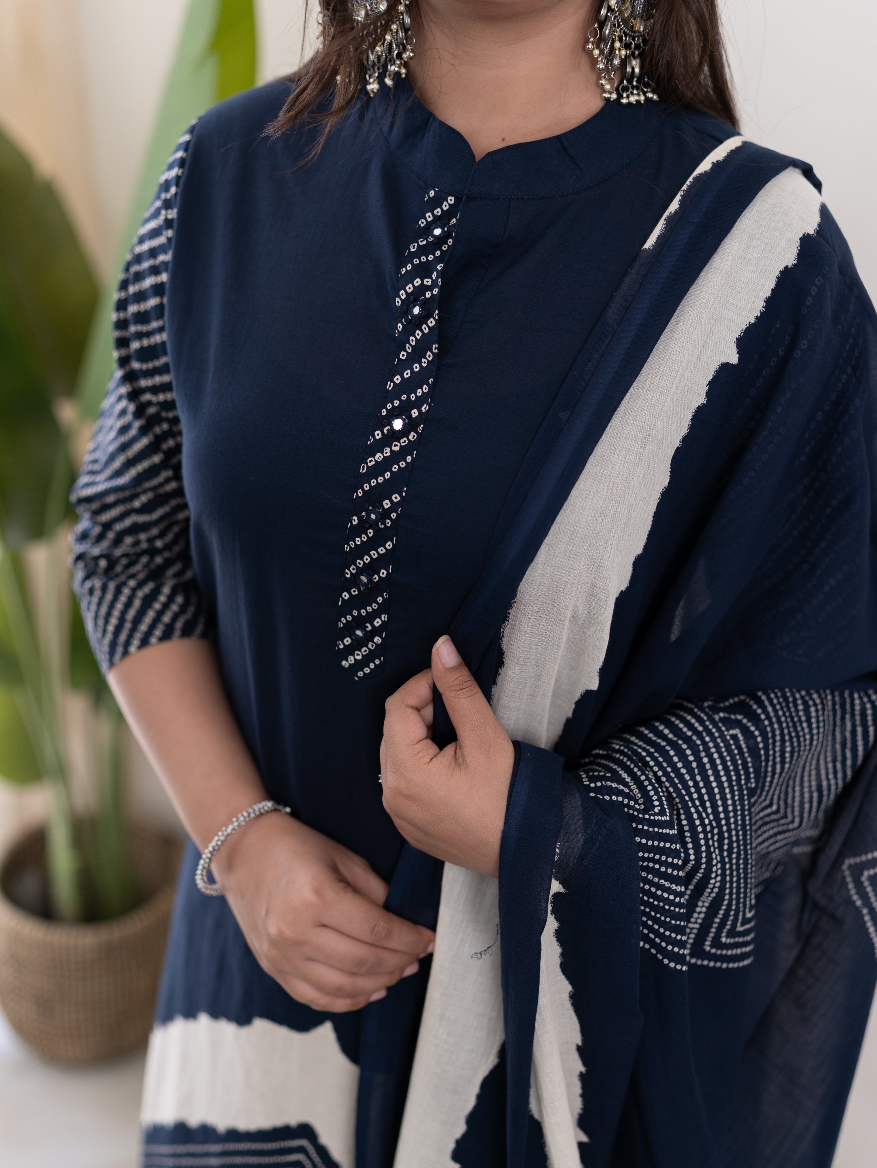 Isra Navy blue Cotton Bandhani Straight Dupatta Set