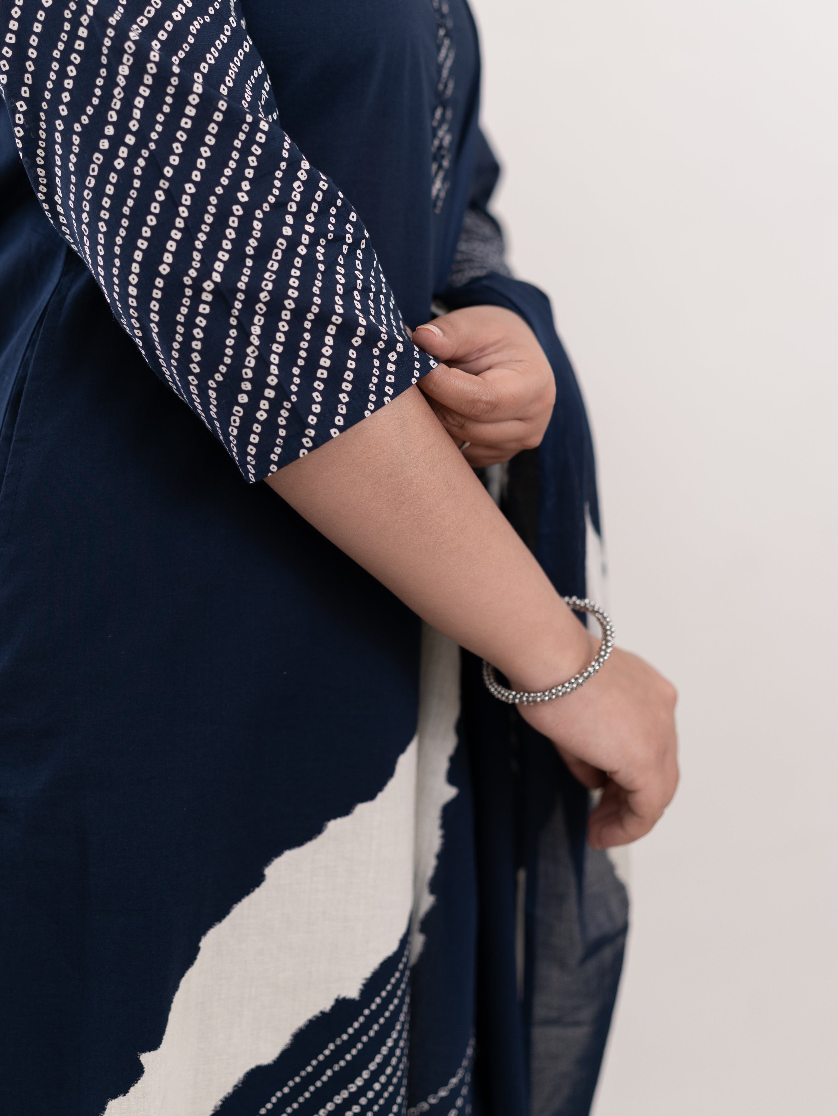 Isra Navy blue Cotton Bandhani Straight Dupatta Set