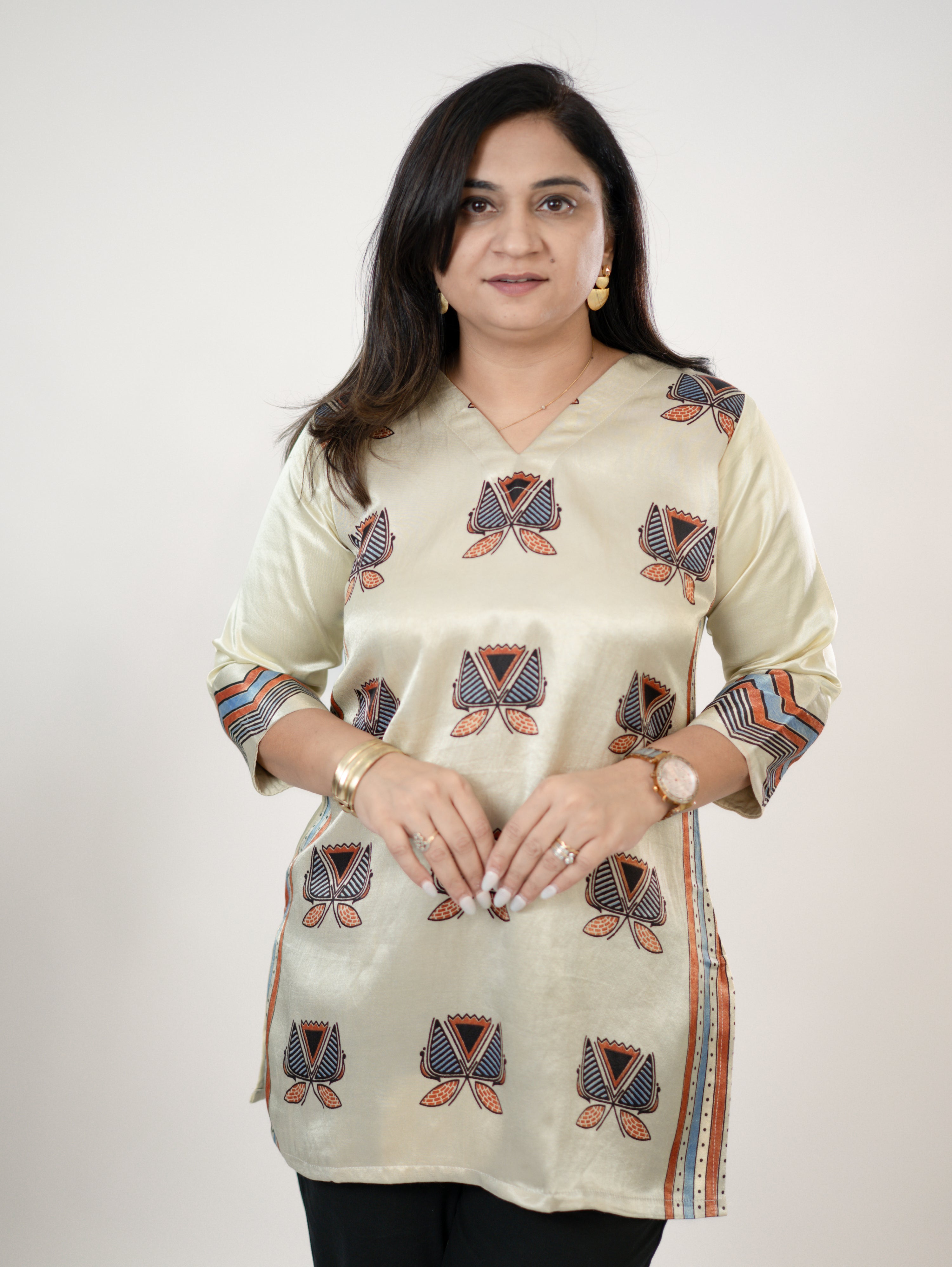 Saavi Cream Designer Mashru Silk Ajrakh Short Top