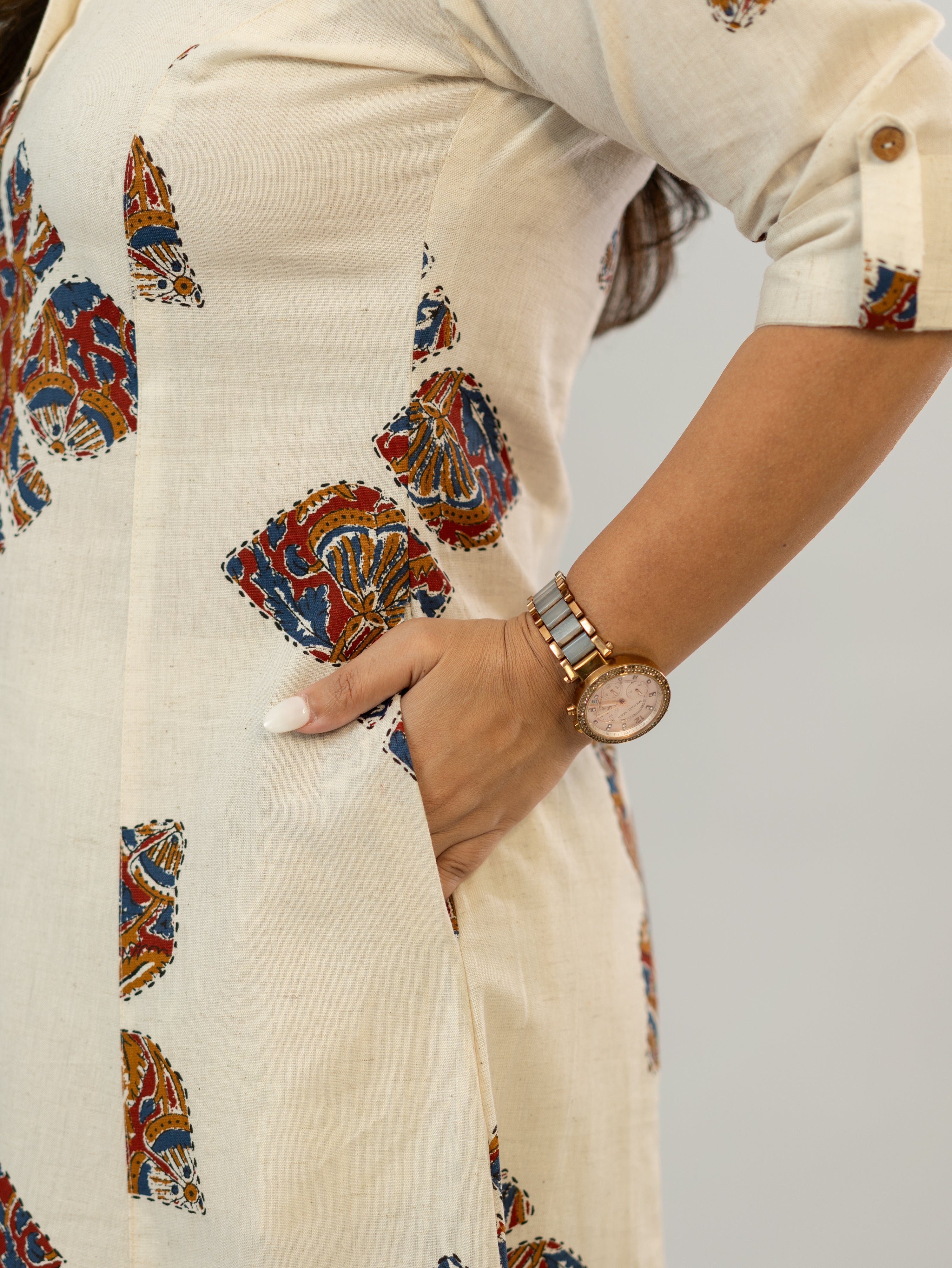 Eaira OffWhite Cotton Ajrakh A-line Cotton Kurta Set