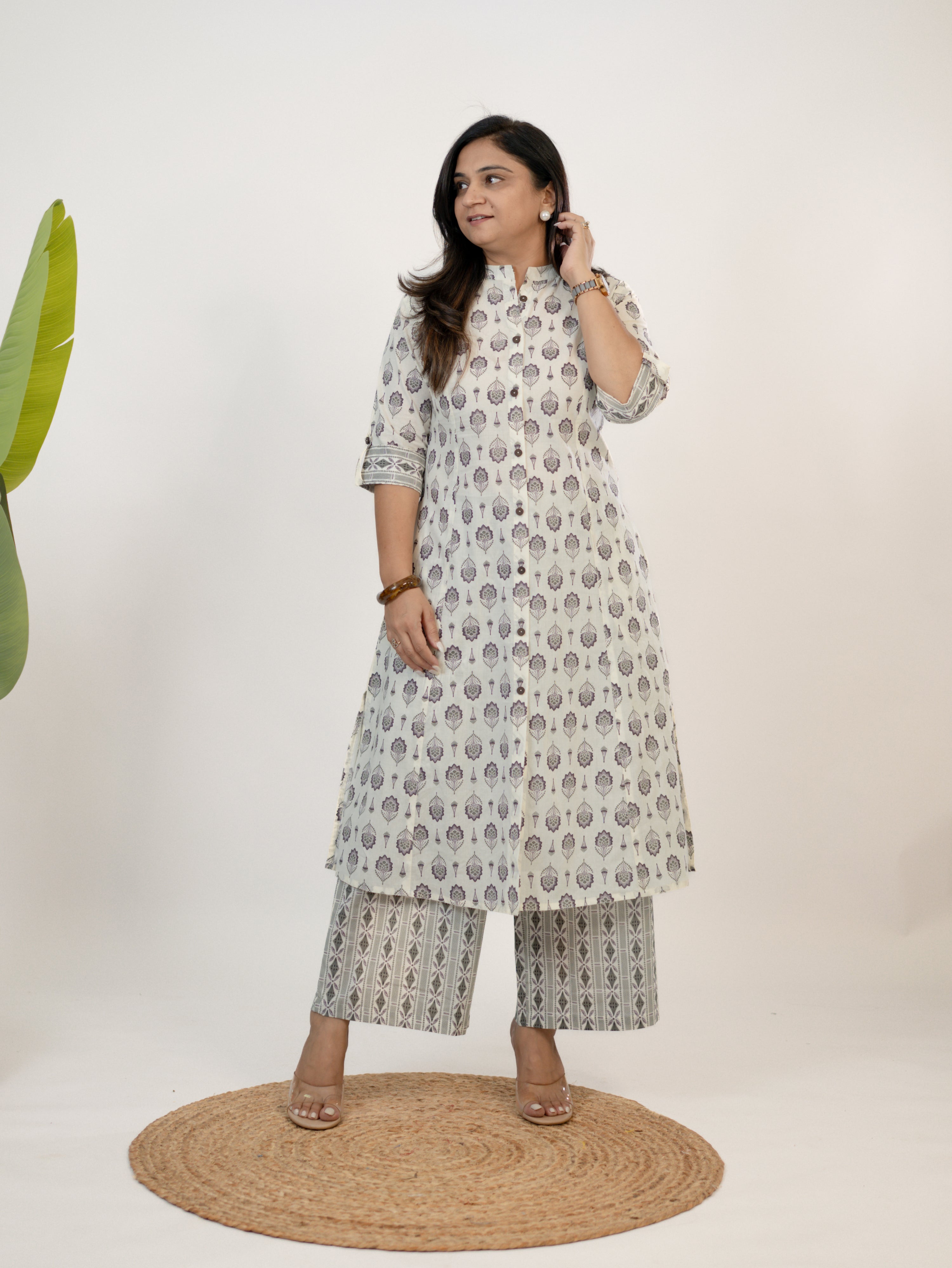 Mridula White Cotton Floral A-line Cotton Kurta Set