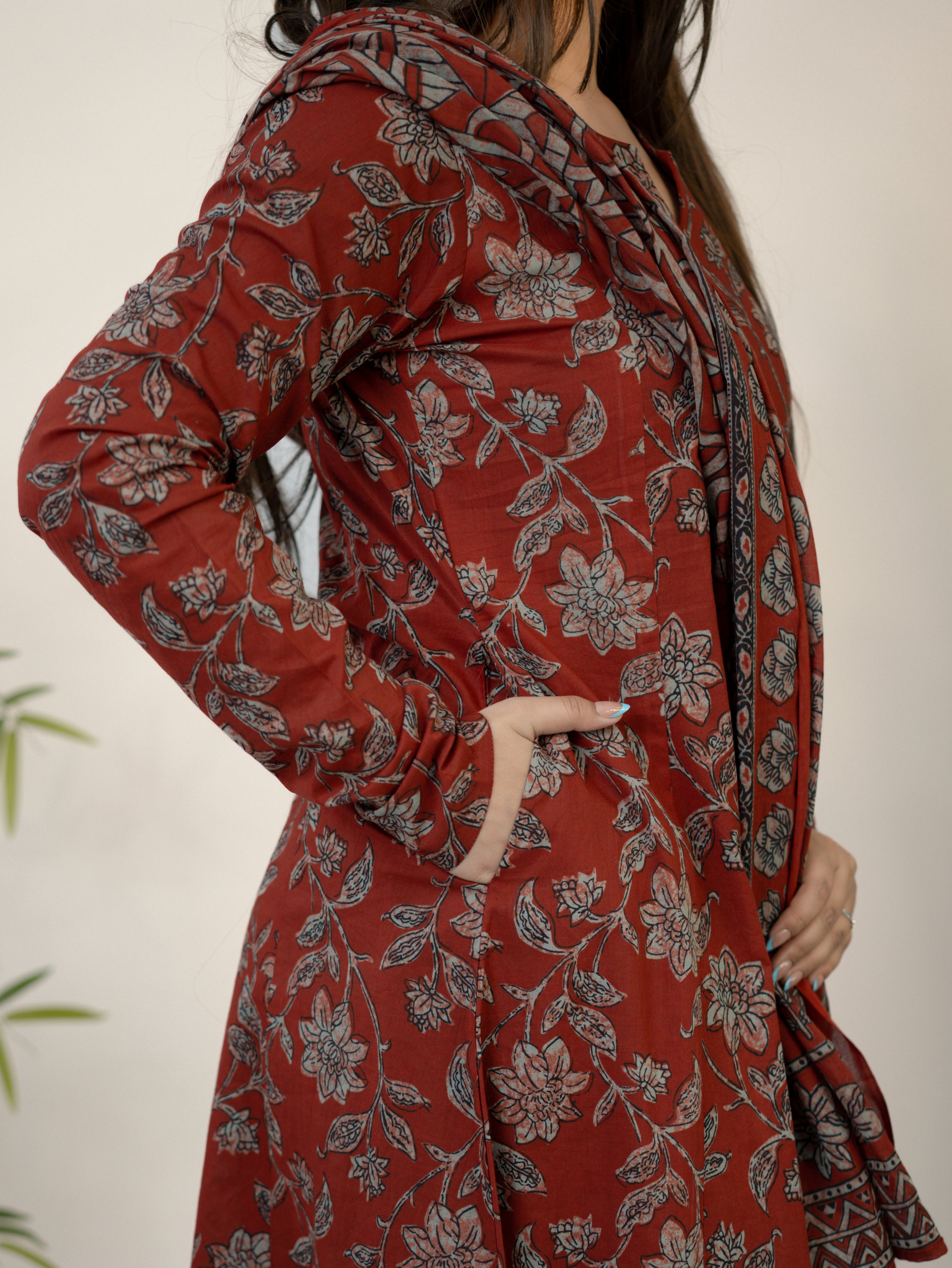 Swara Red Cotton Handblock Floral Anarkali Dupatta Set