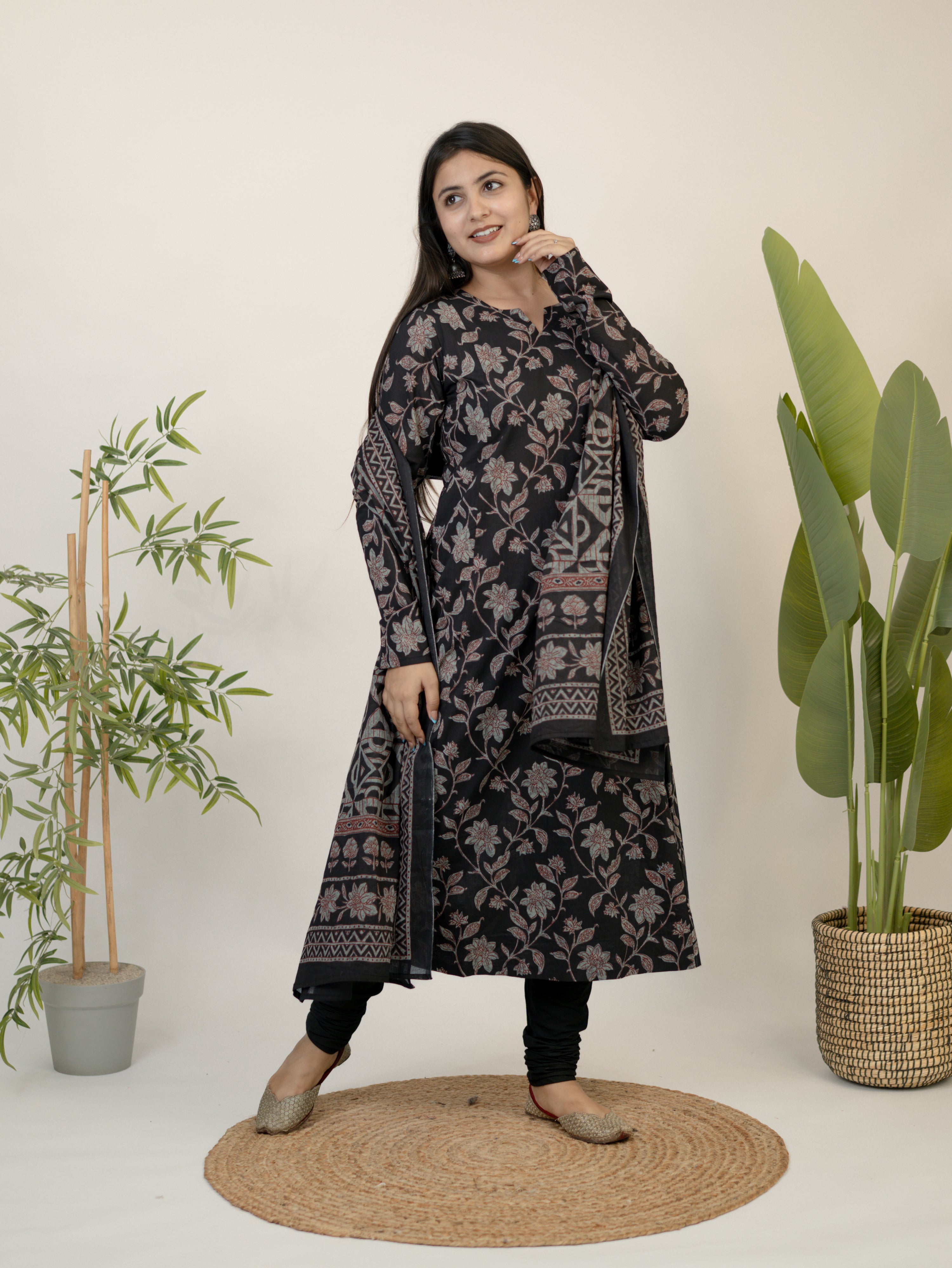 Swara Black Cotton Handblock Floral Anarkali Dupatta Set