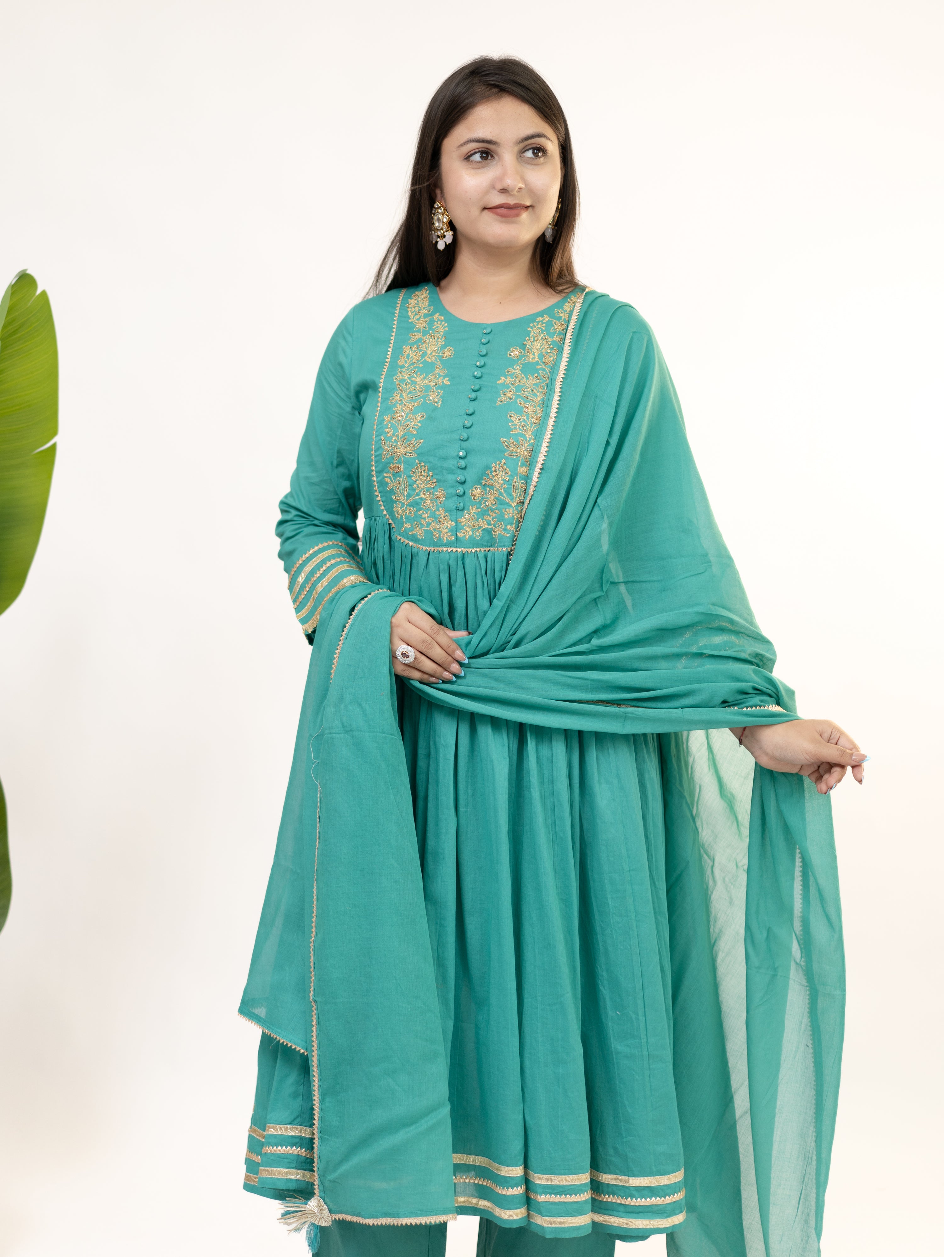 Mocha Green Mul Cotton Embroidered Gotta Detailed Dupatta Set