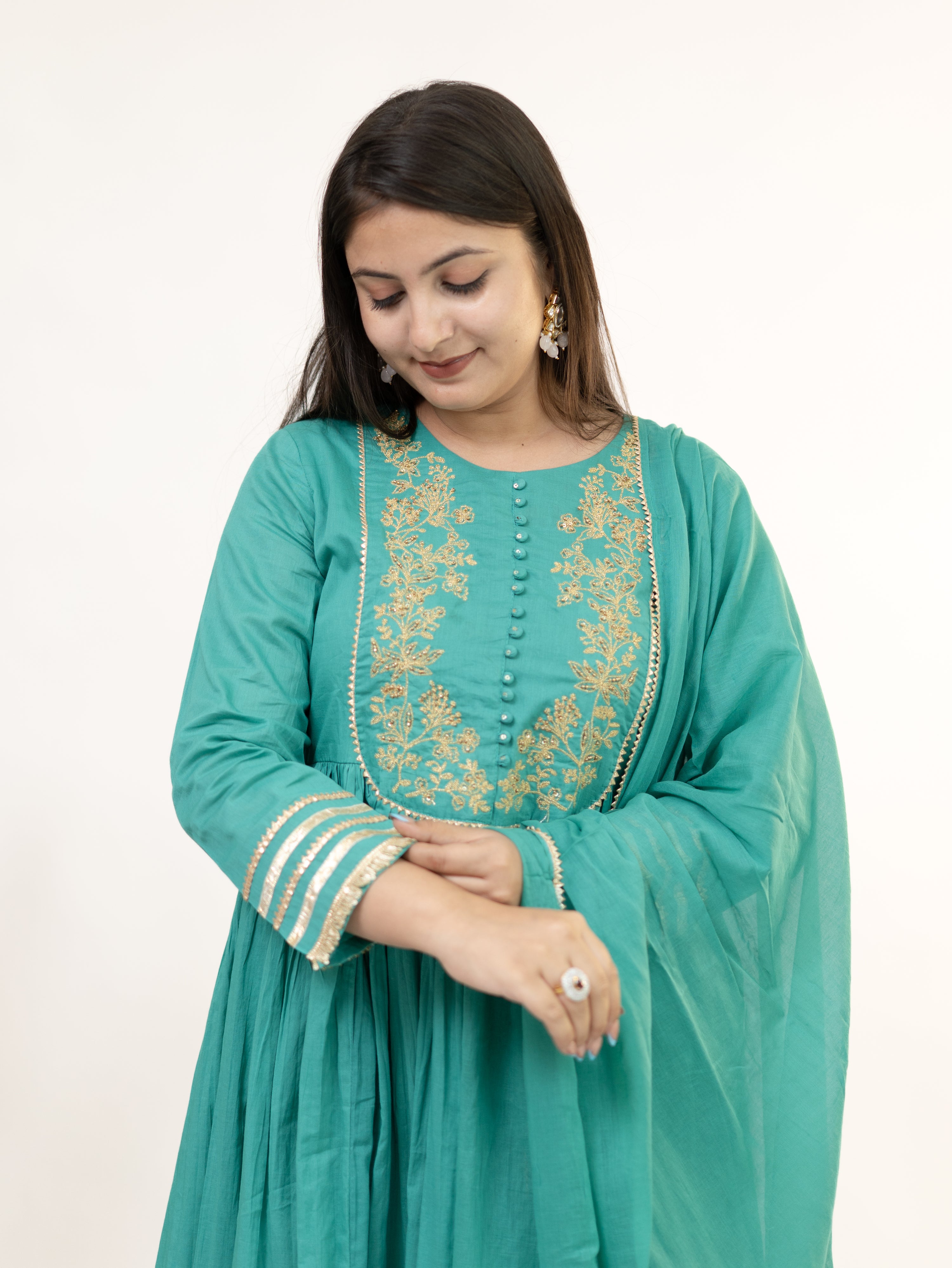 Mocha Green Mul Cotton Embroidered Gotta Detailed Dupatta Set
