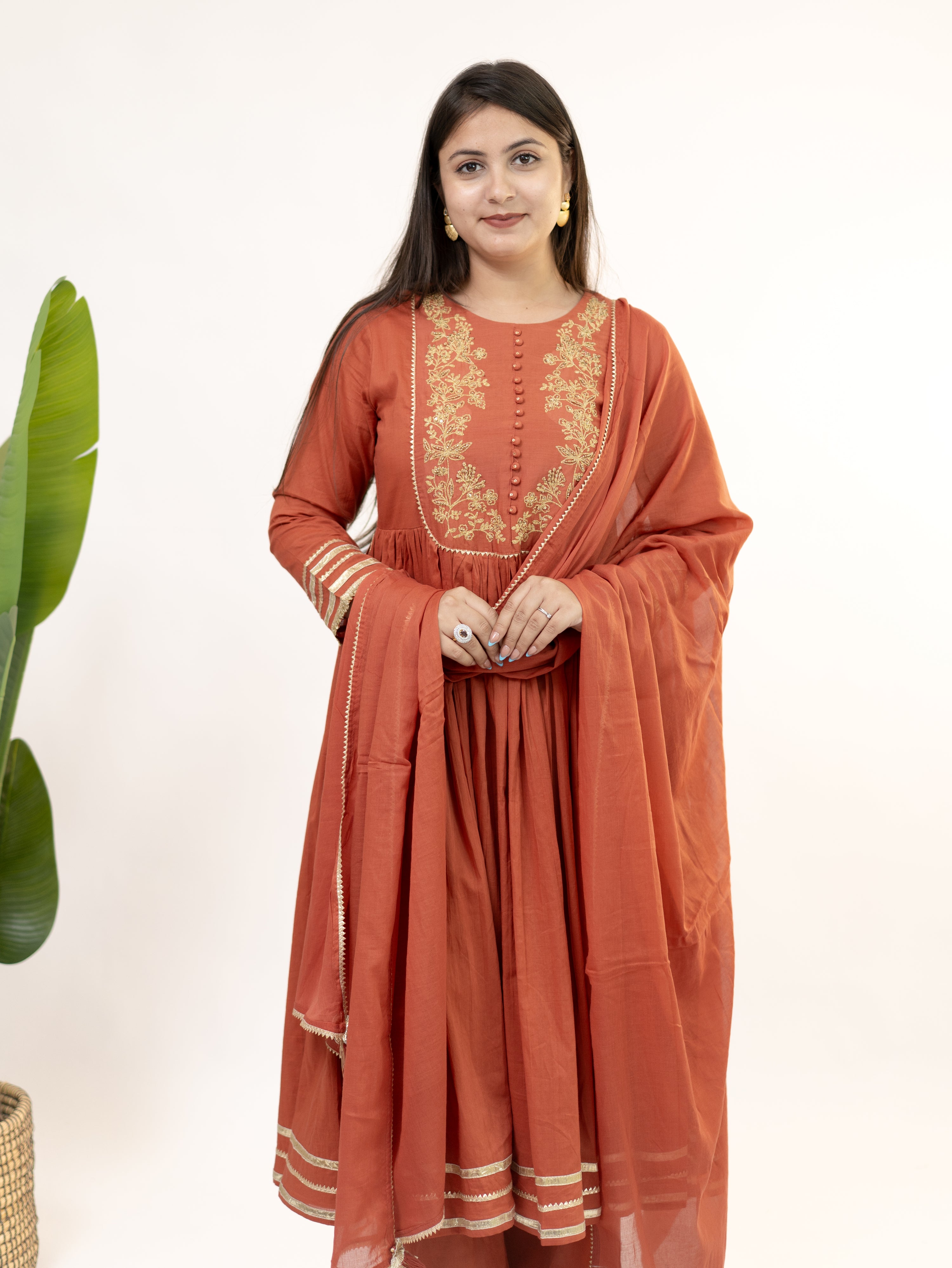 Mocha Rust Mul Cotton Embroidered Gotta Detailed Dupatta Set