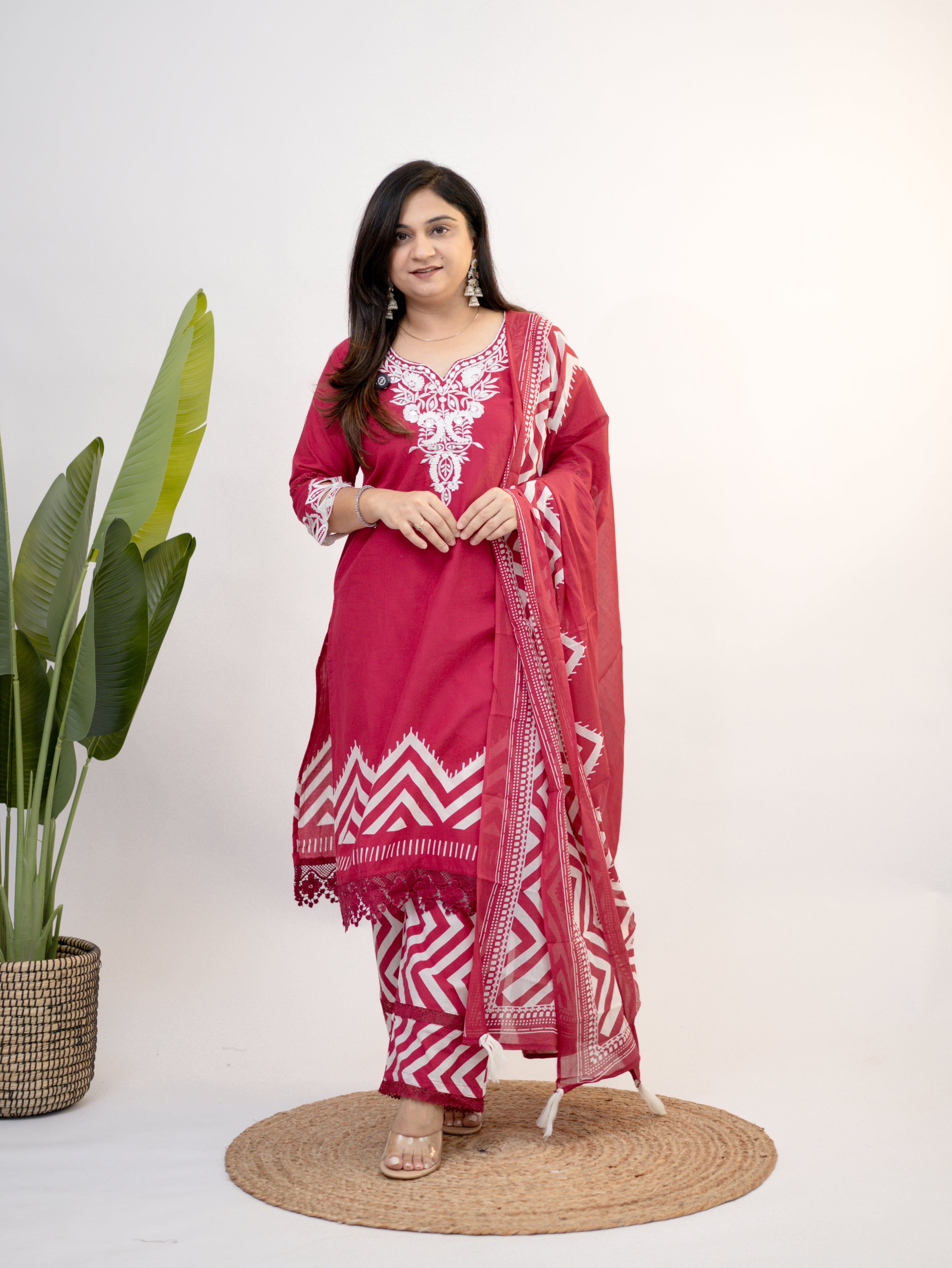 Navira Pink Cotton Embroidered LaceDetailed Dupatta Set
