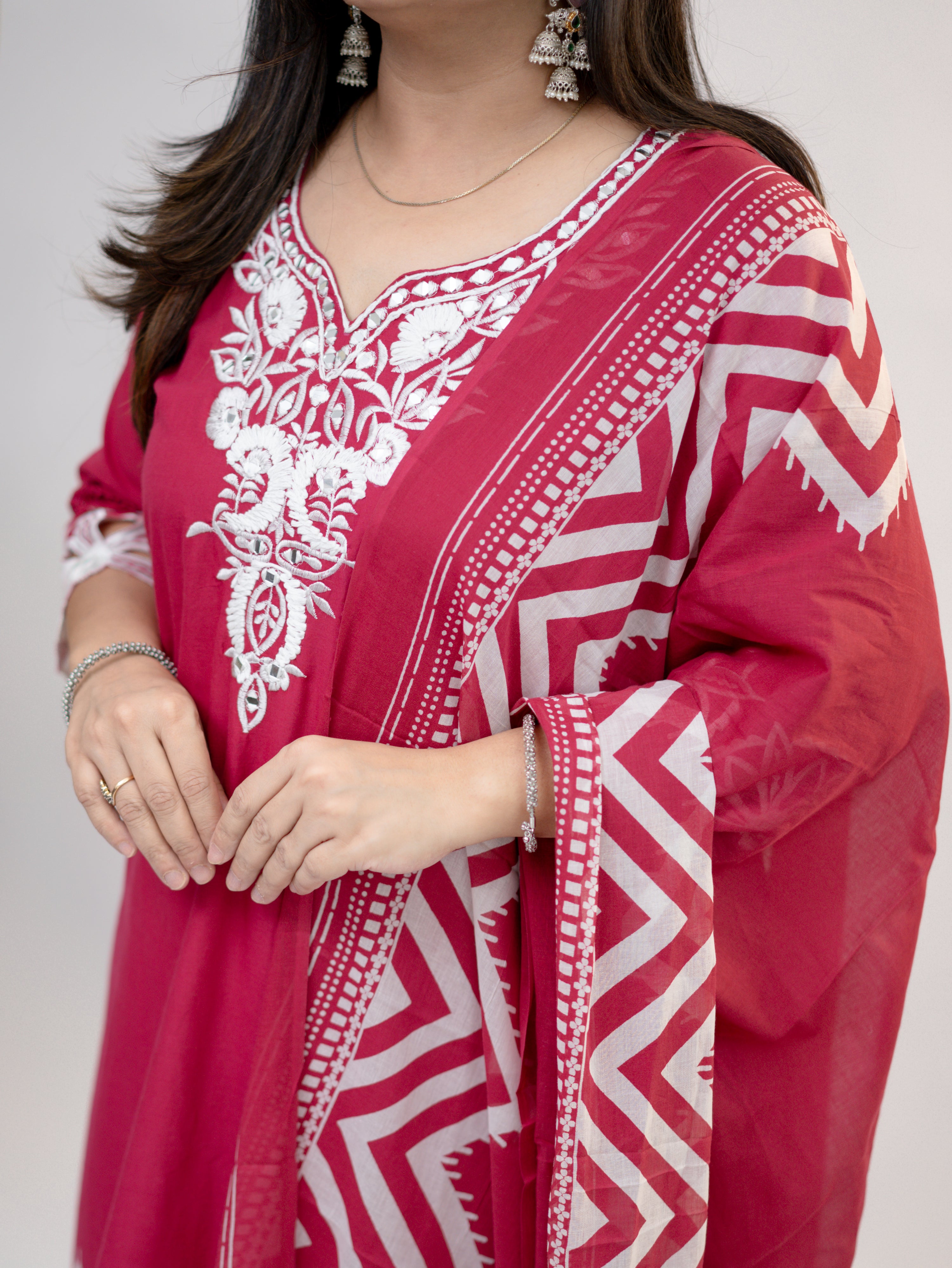 Navira Pink Cotton Embroidered LaceDetailed Dupatta Set